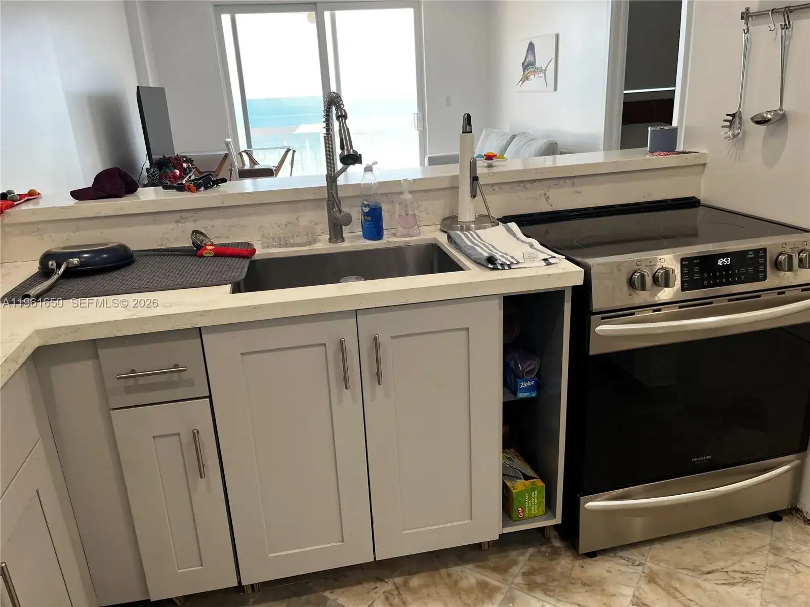 401 Ocean Dr # 716, Miami Beach FL 33139 photo 2