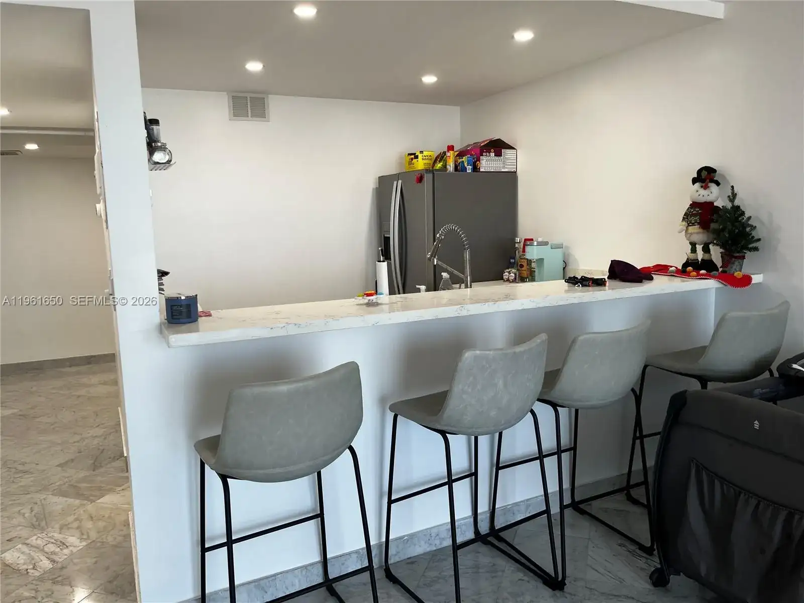 401 Ocean Dr # 716, Miami Beach FL 33139 photo 4