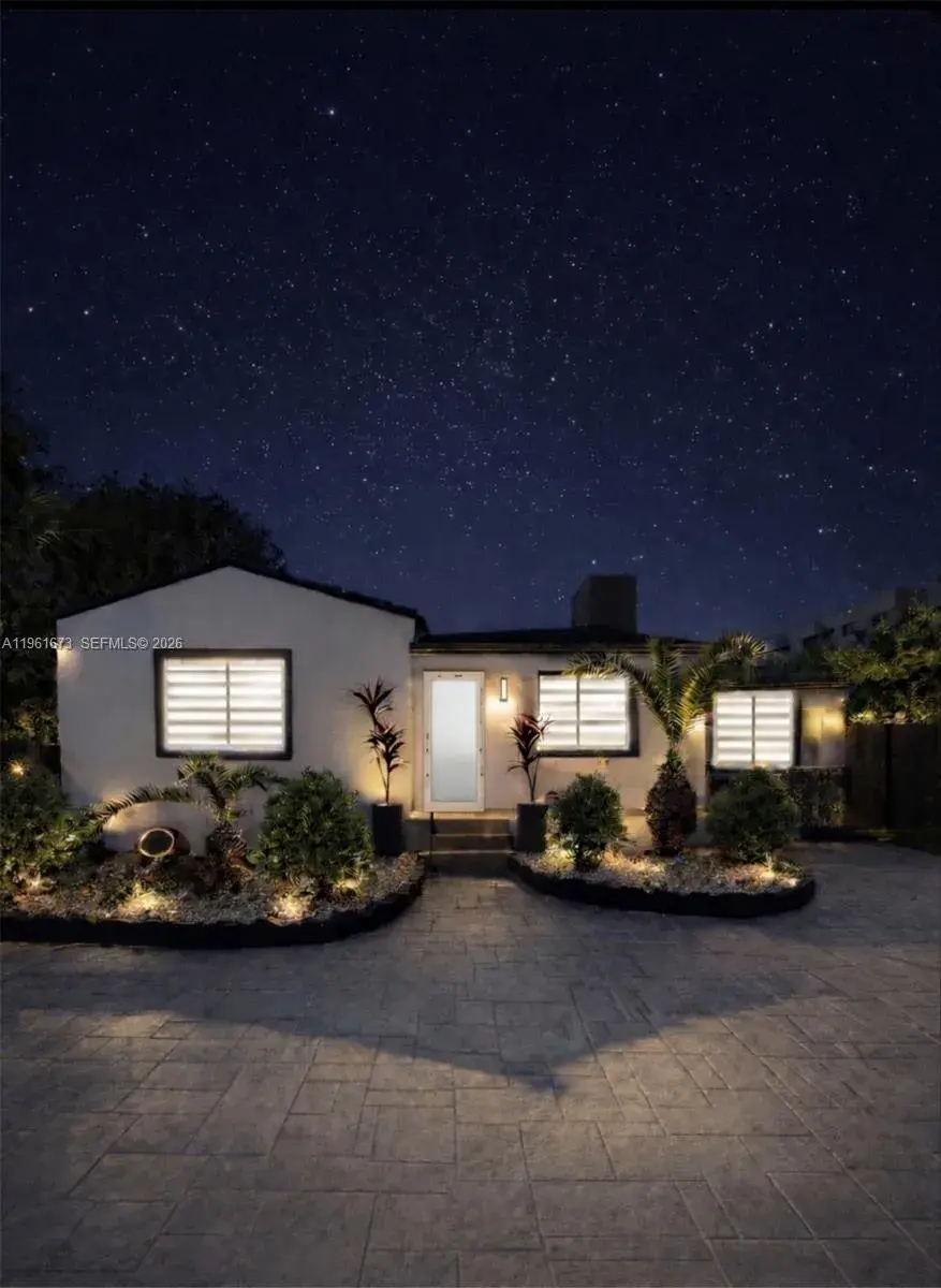 2400 SW 21st Ter, Miami FL 33145