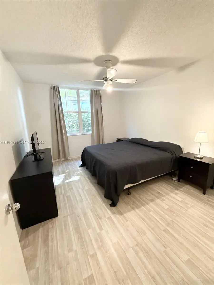 19501 E Country Club Dr # 9104, Aventura FL 33180