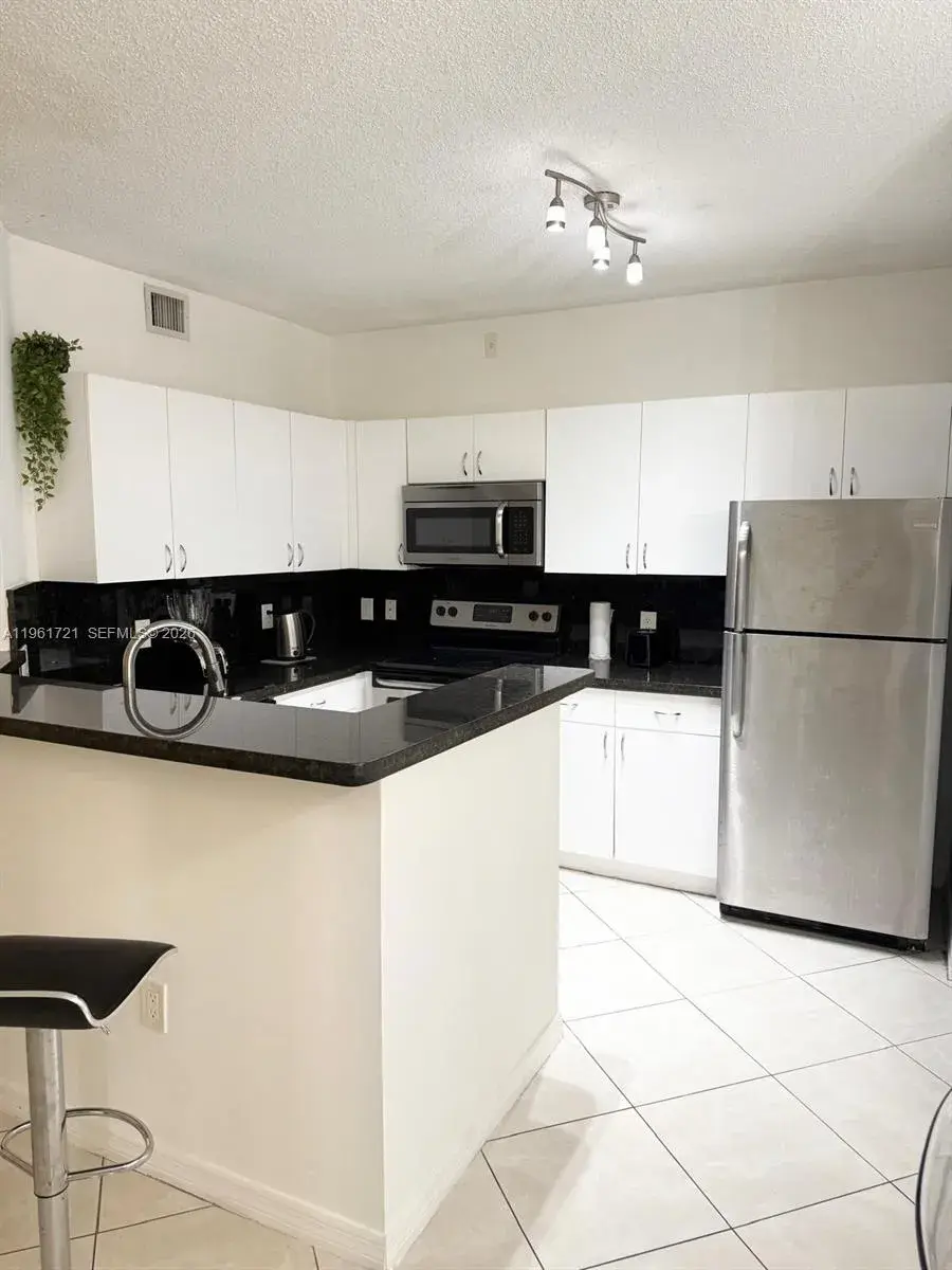 19501 E Country Club Dr # 9104, Aventura FL 33180