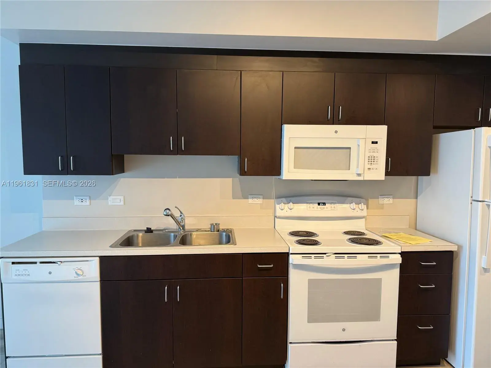 437 SW 4th Avenue # 303, Fort Lauderdale FL 33315