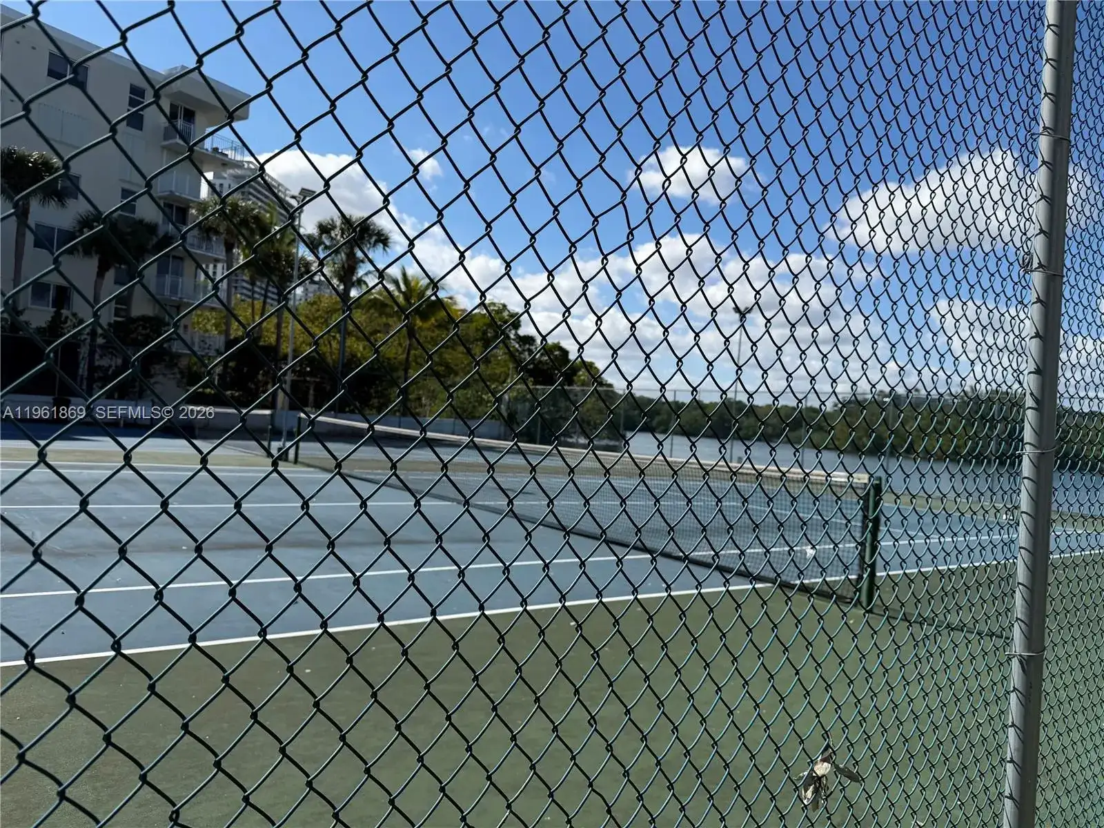 16546 NE 26th Ave # 6H, North Miami Beach FL 33160 photo 5