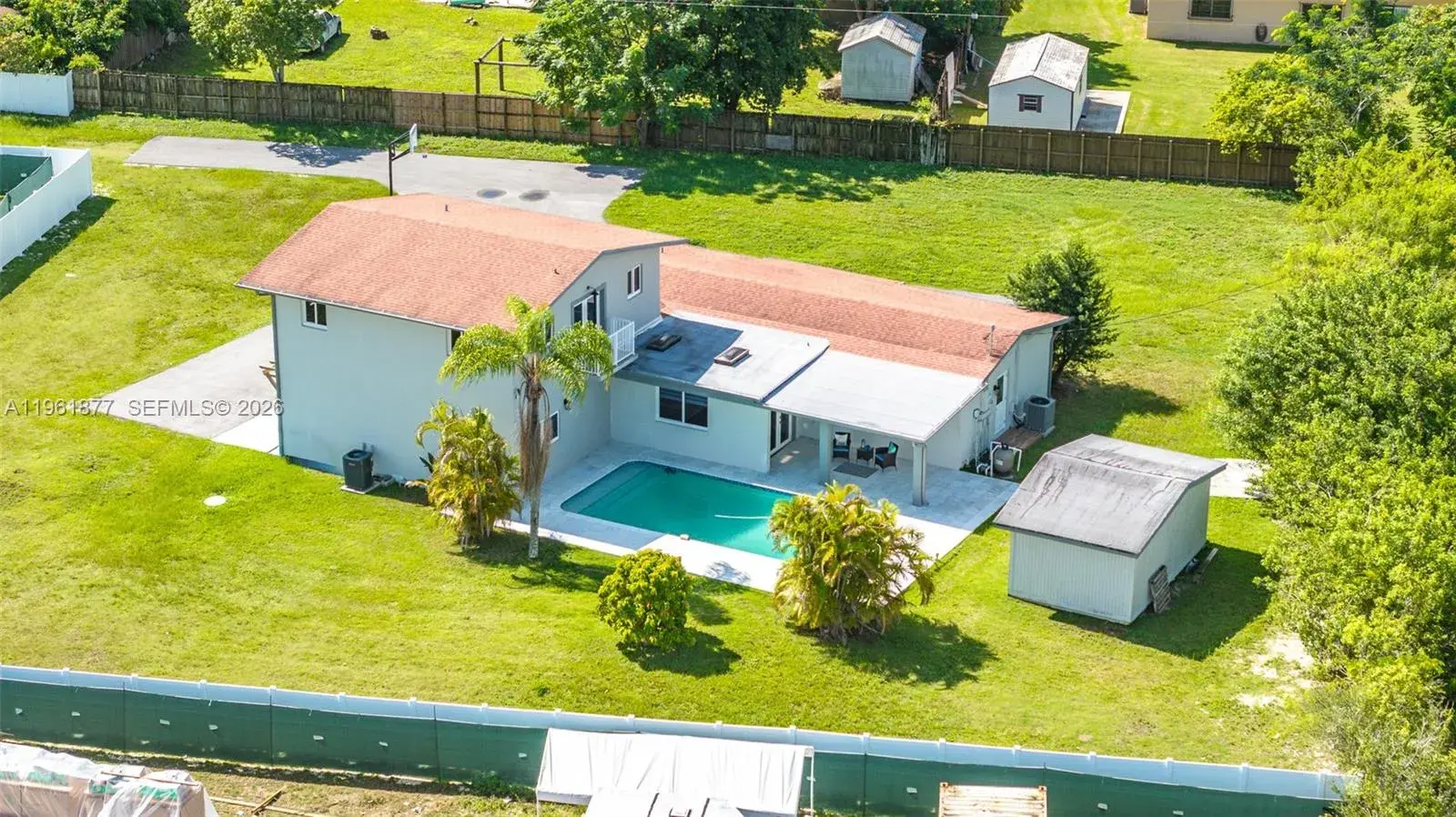 19450 SW 125th Ave, Miami FL 33177