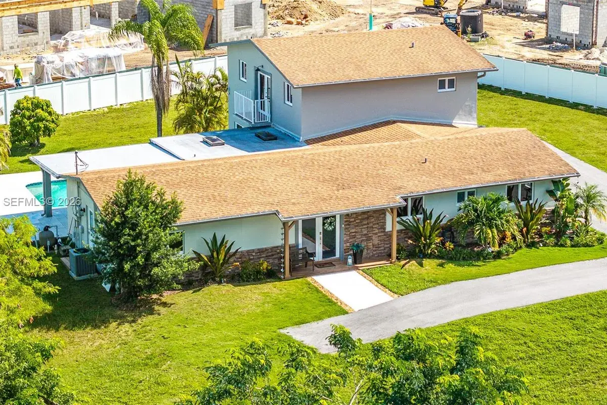 19450 SW 125th Ave, Miami FL 33177
