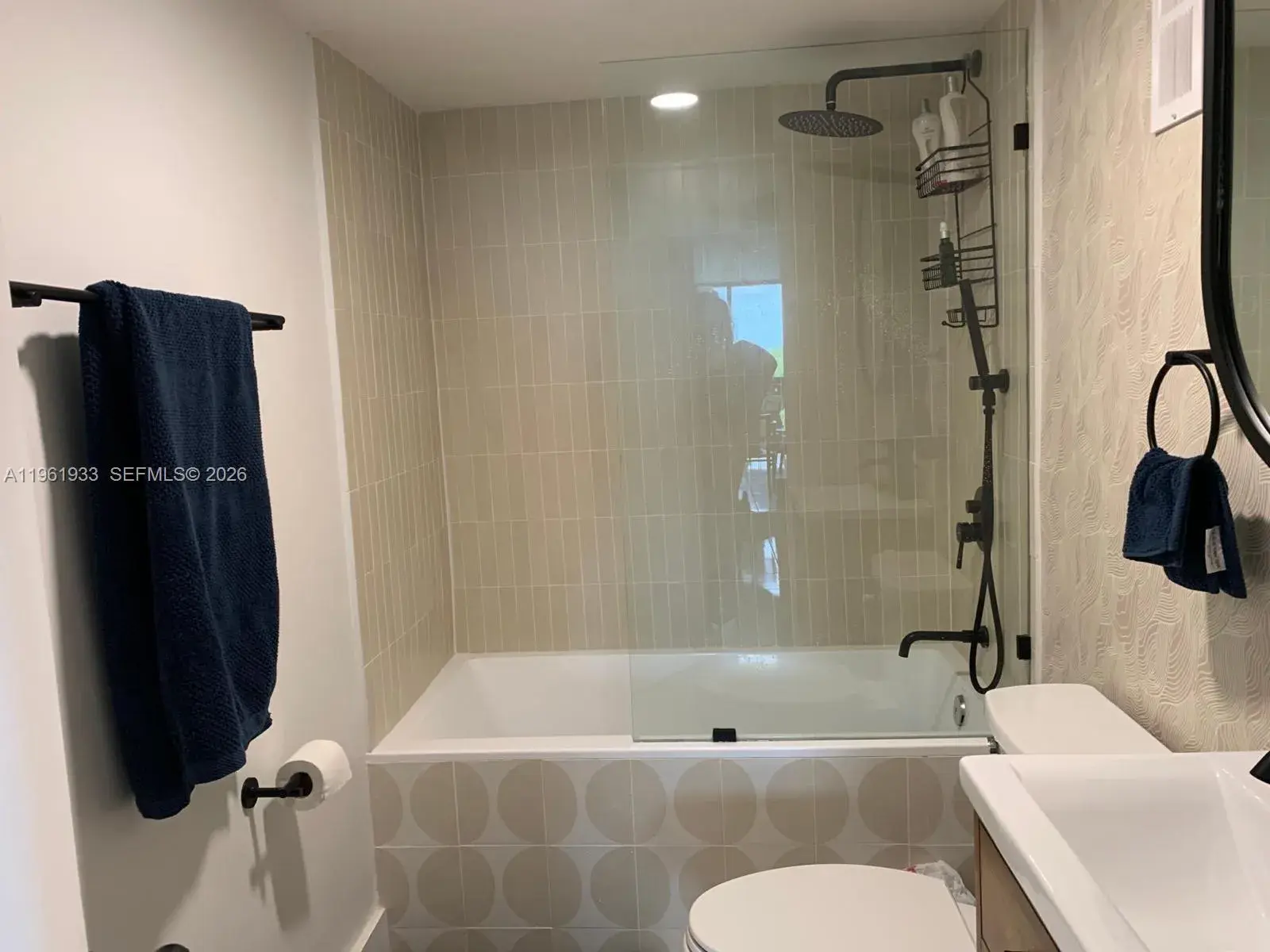 2333 BRICKELL AV # 612, Miami FL 33129