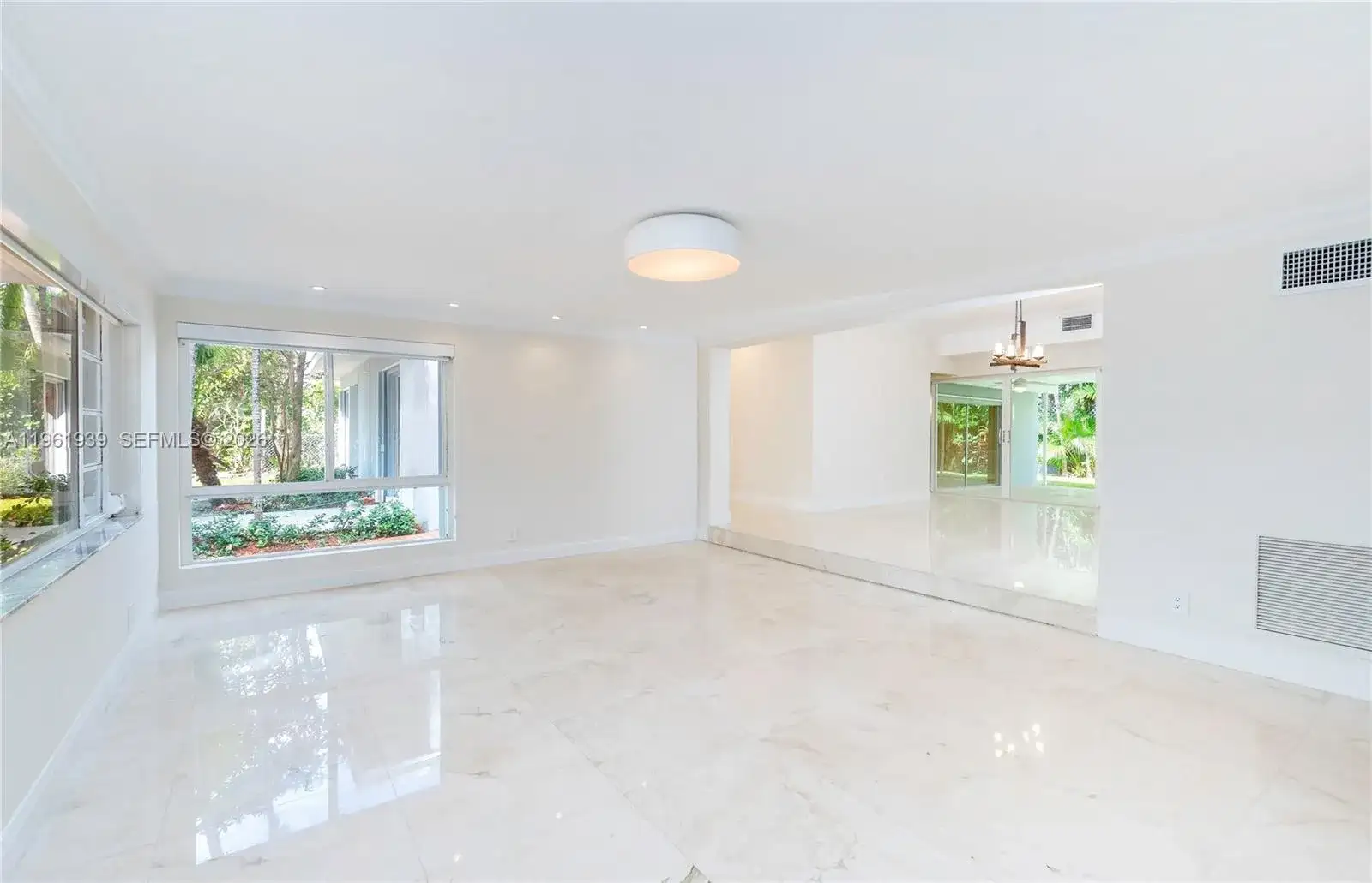 310 Harbor Ct, Key Biscayne FL 33149 photo 4