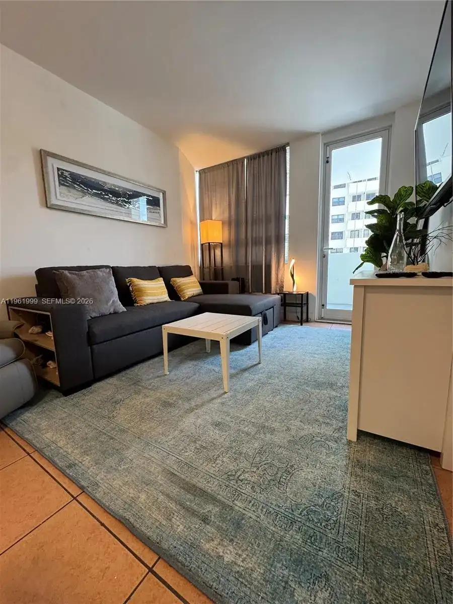 100 Lincoln Rd # 303, Miami Beach FL 33139 photo 4