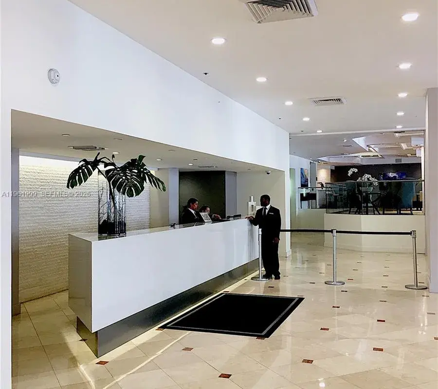 100 Lincoln Rd # 303, Miami Beach FL 33139