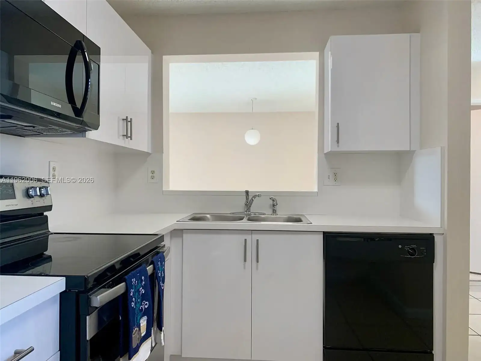15701 SW 137th Ave # 204, Miami FL 33177 photo 4