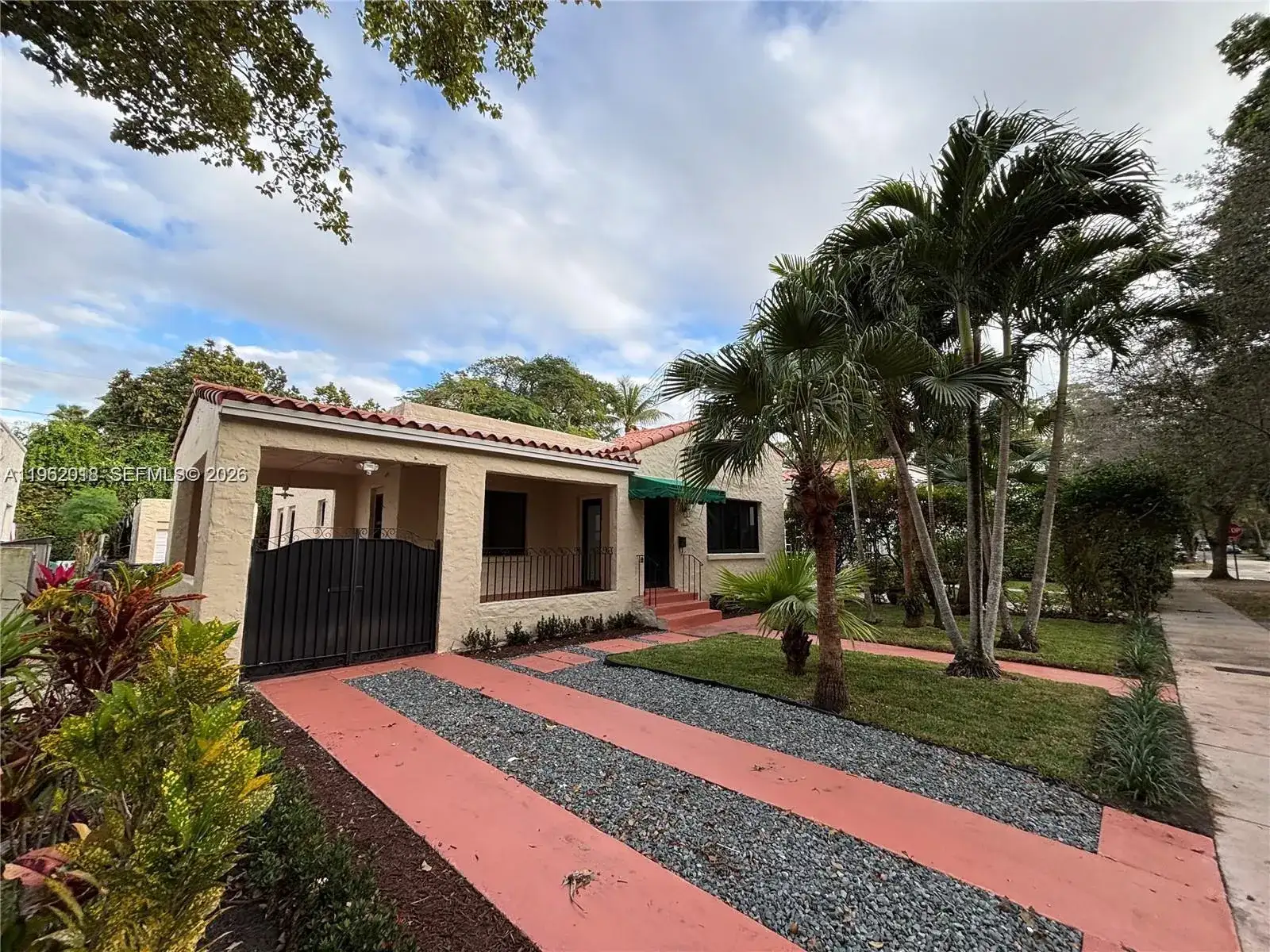 1231 Lisbon St, Coral Gables FL 33134 photo 3