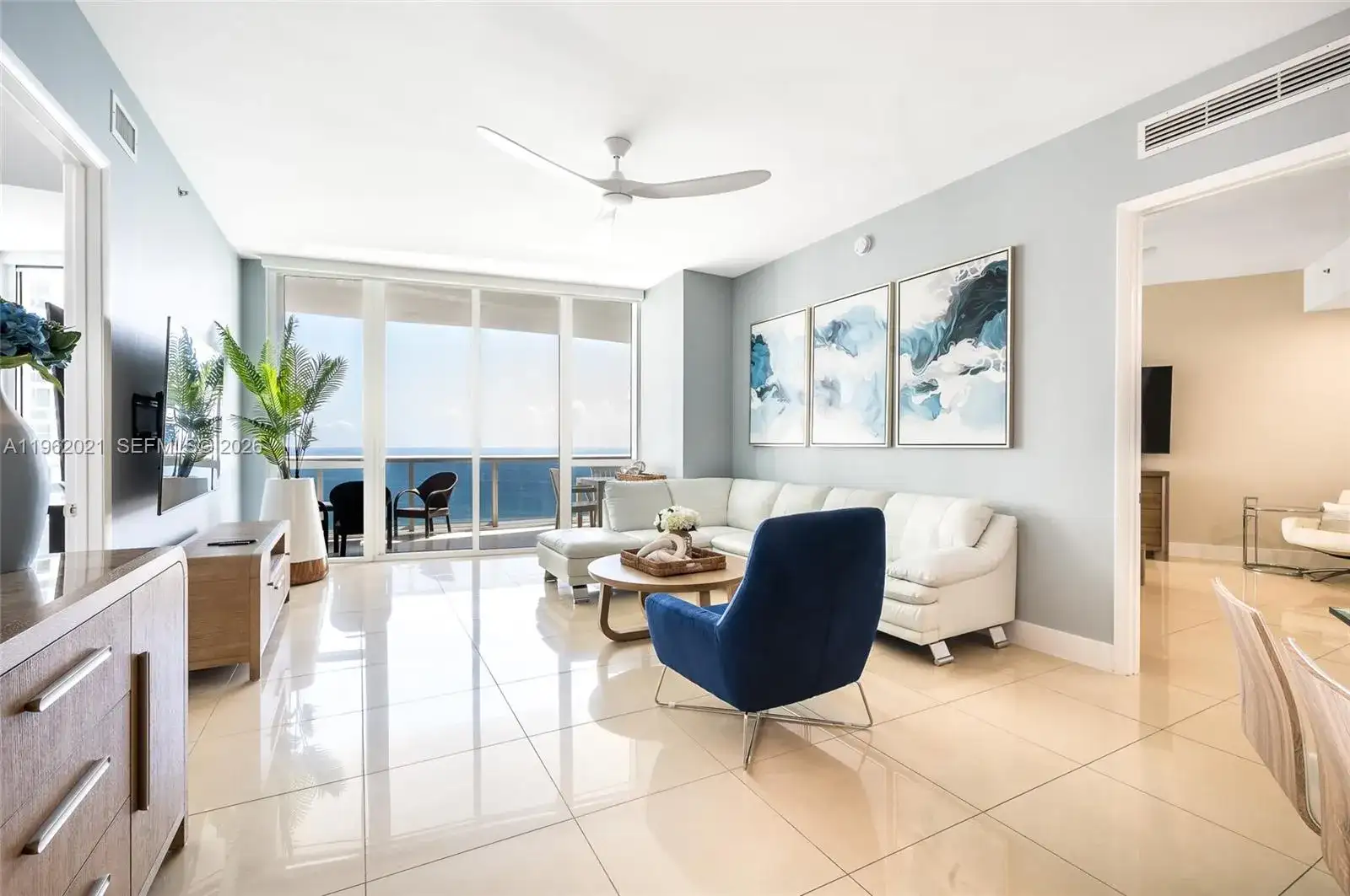 15901 Collins Ave # 2303, Sunny Isles Beach FL 33160 photo 2