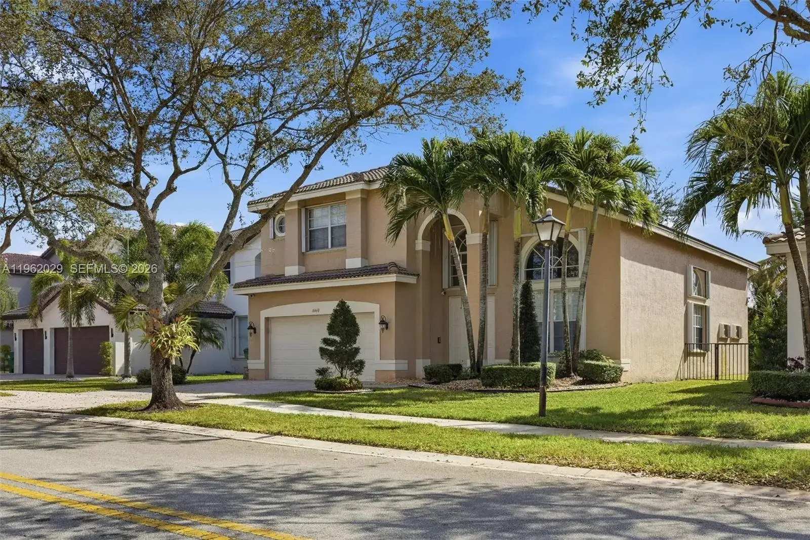 16460 SW 30th Street, Miramar FL 33027 photo 2