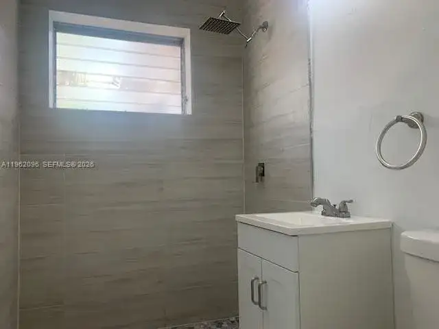 243 SW 21st Way, Fort Lauderdale FL 33312 photo 4