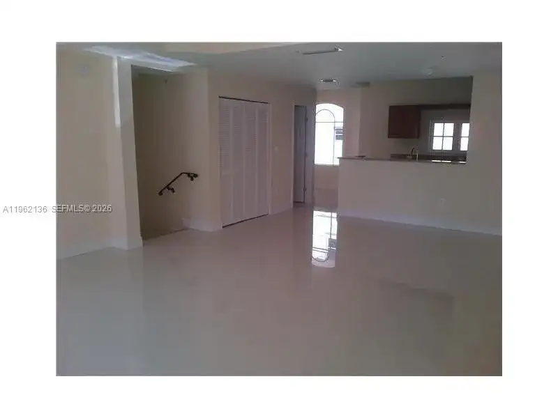18402 NE 27 CT # 124, Aventura FL 33160 photo 4