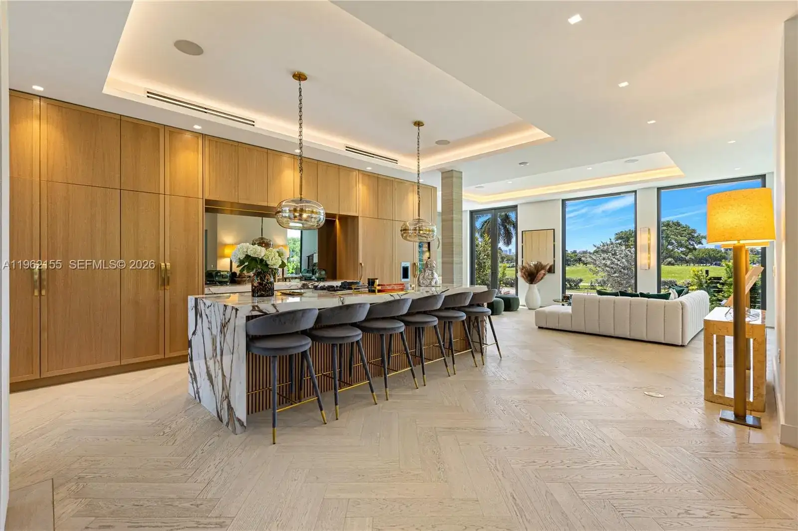 2499 N Meridian Ave, Miami Beach FL 33140 photo 4