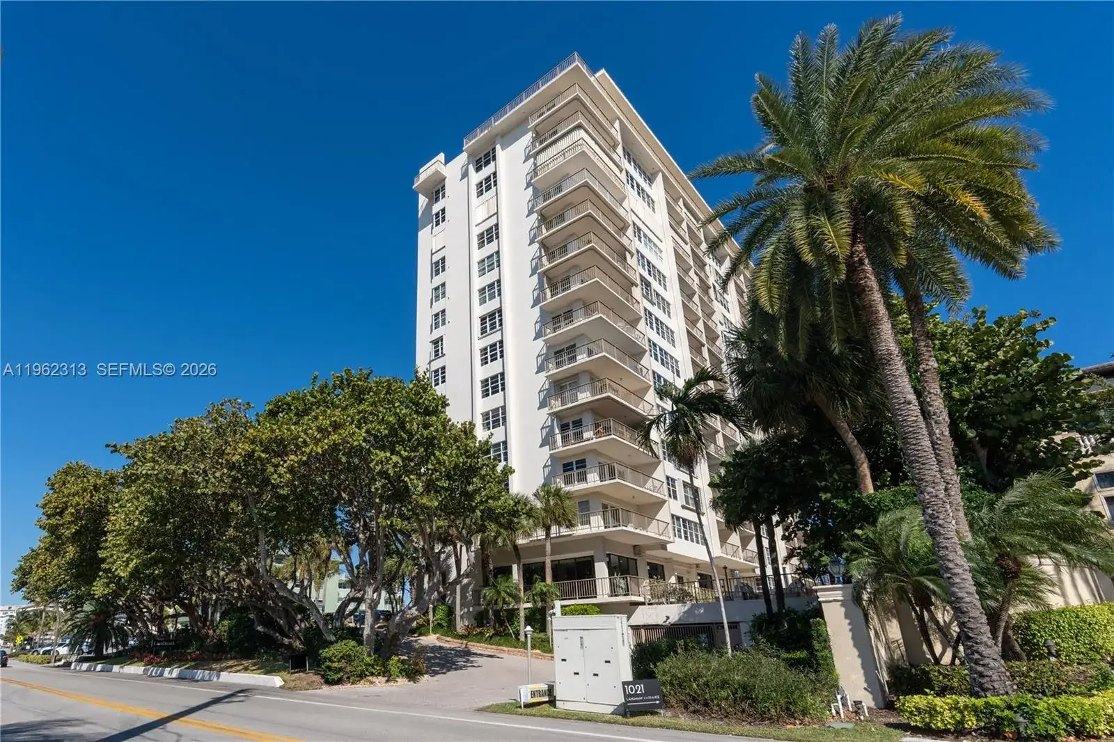 1021 Hillsboro Mile # 204, Hillsboro Beach FL 33062