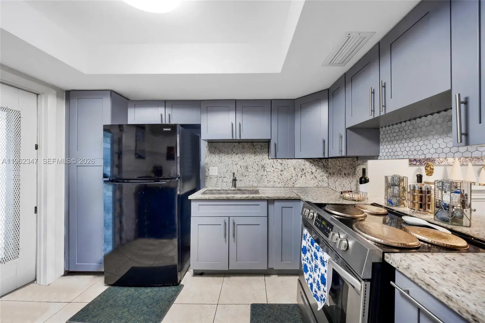 19051 NE 2nd Ave # 1516, Miami FL 33179