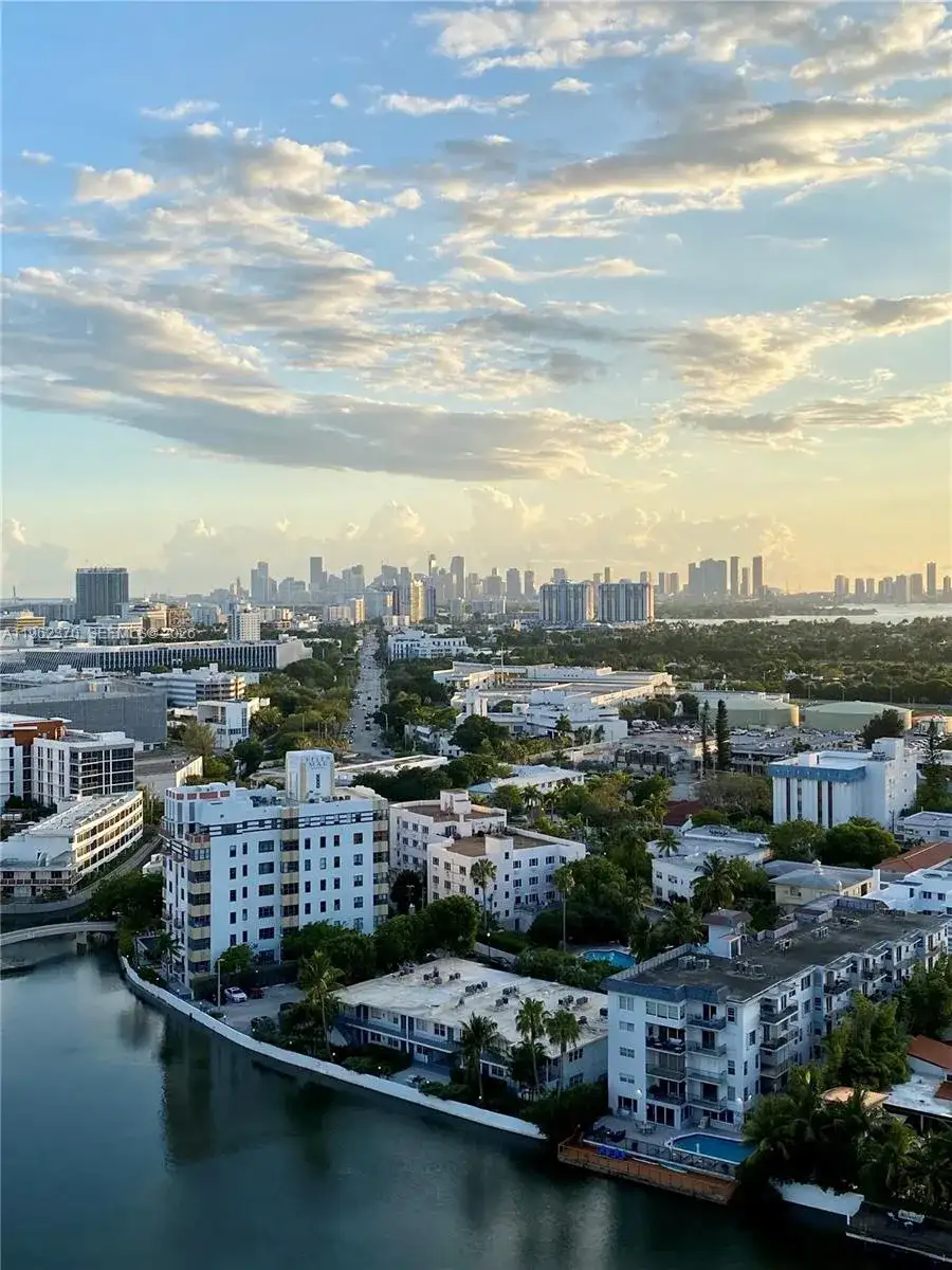2555 Collins Ave # 2402, Miami Beach FL 33140 photo 4