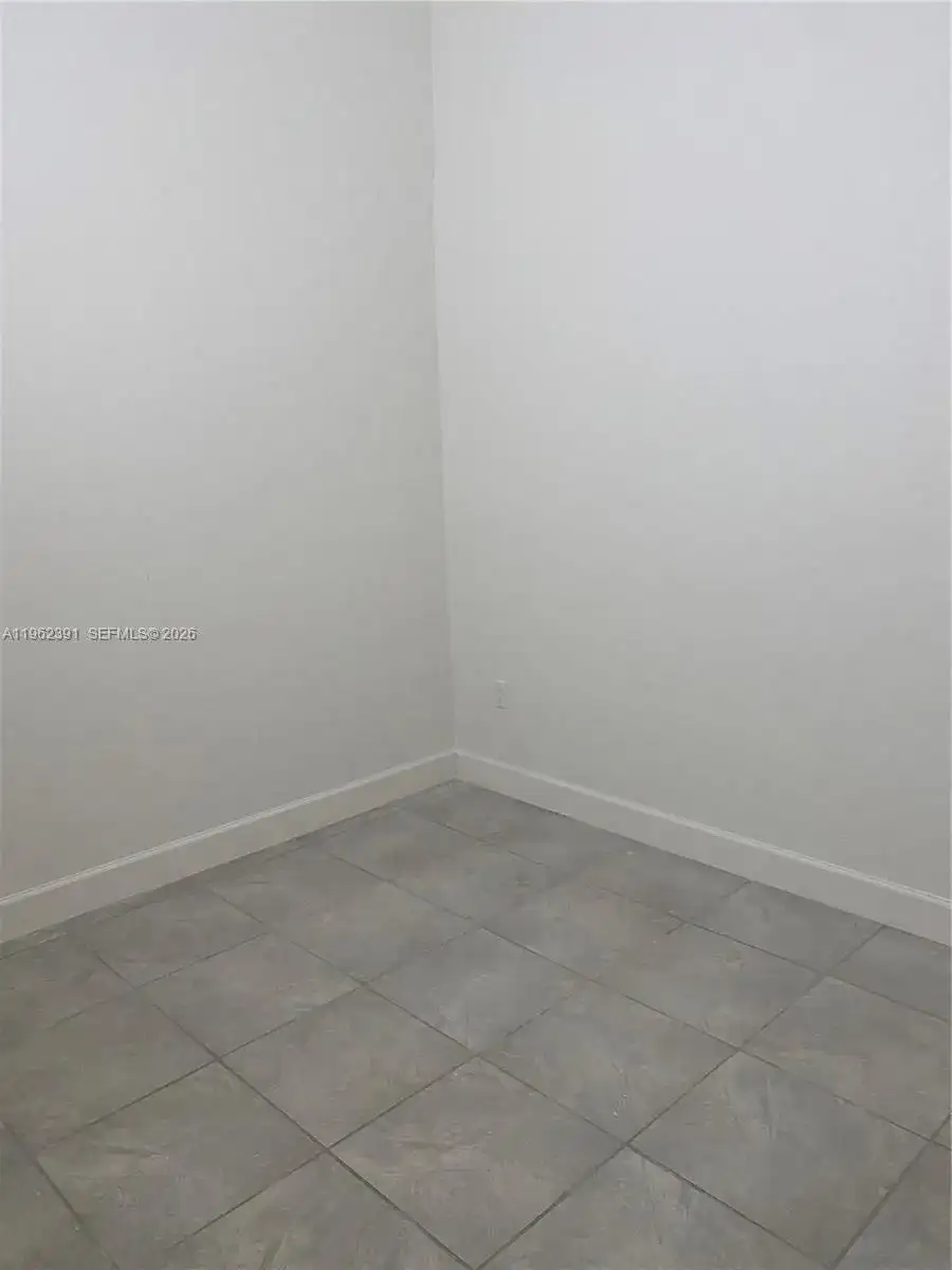 10030 W Indigo St # 9, Miami FL 33157 photo 2