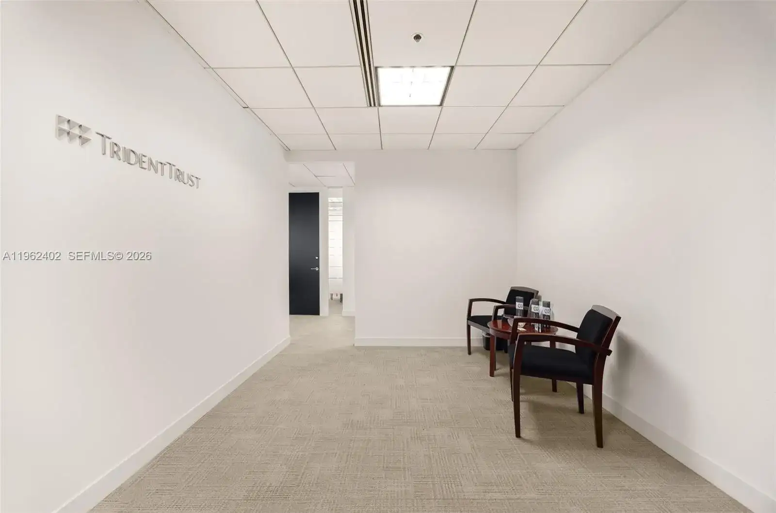 1001 Brickell Bay Dr # 2112, Miami FL 33131 photo 2