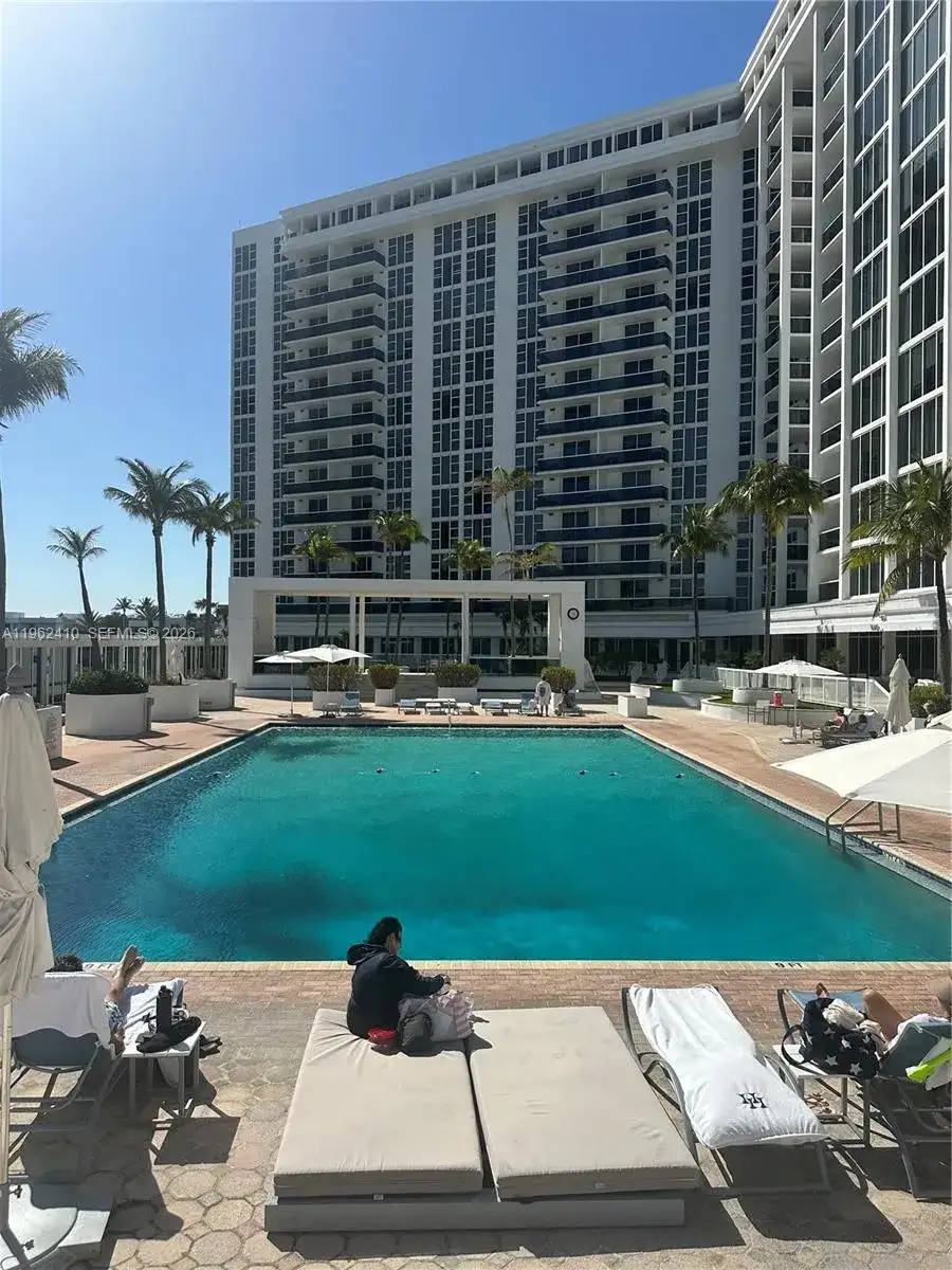 10275 Collins Ave # 1402, Bal Harbour FL 33154 photo 3