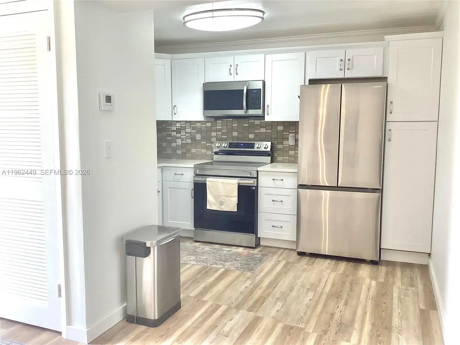 9423 S Hollybrook Lake Dr # 106, Pembroke Pines FL 33025 photo 3