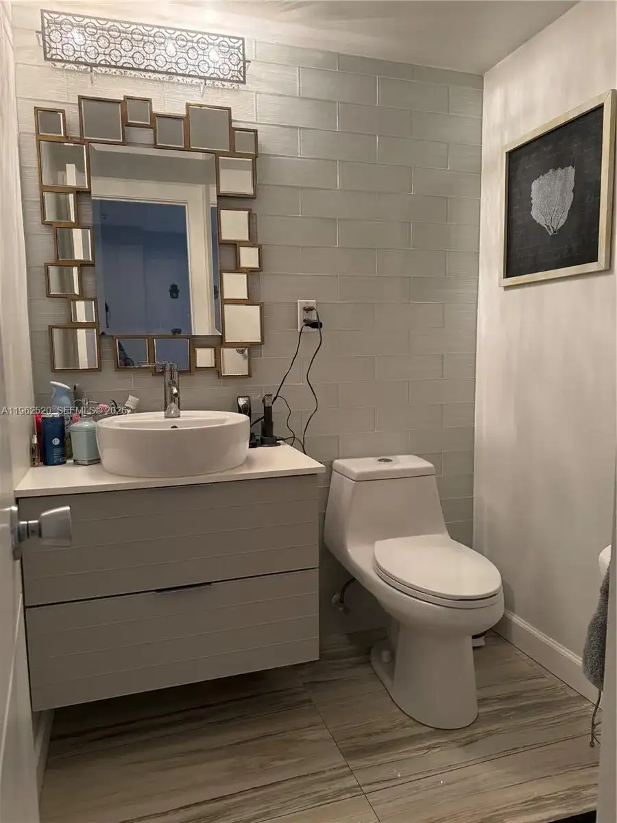 19370 Collins Ave # 1022, Sunny Isles Beach FL 33160 photo 5