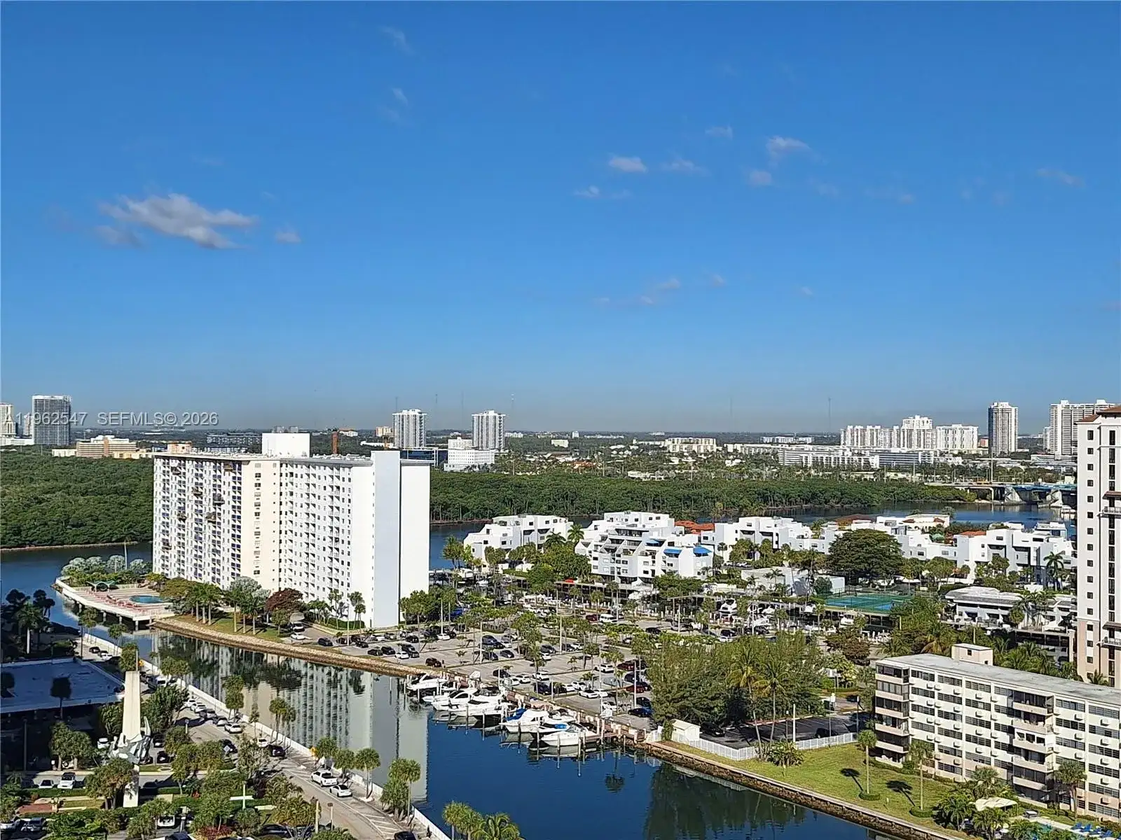 100 Bayview Dr # 2028, Sunny Isles Beach FL 33160 photo 4