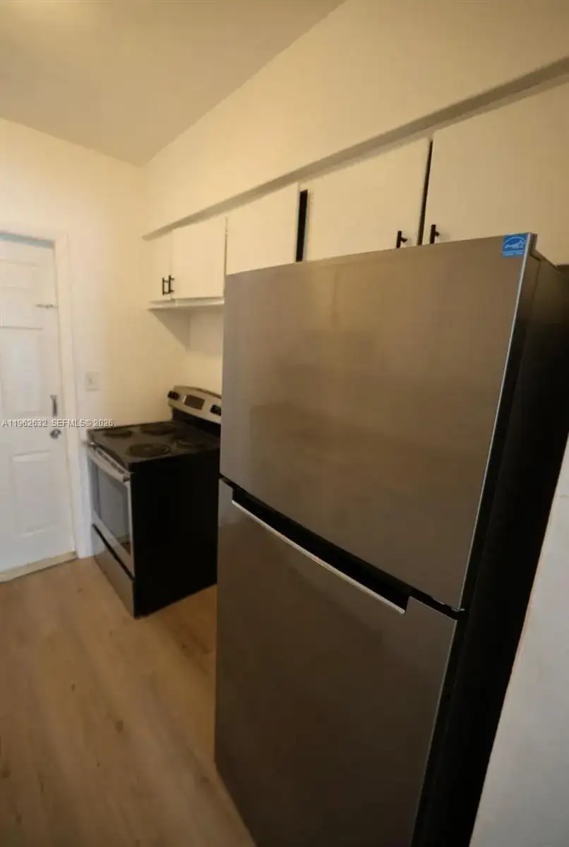 800 83rd St # 1, Miami Beach FL 33141 photo 3