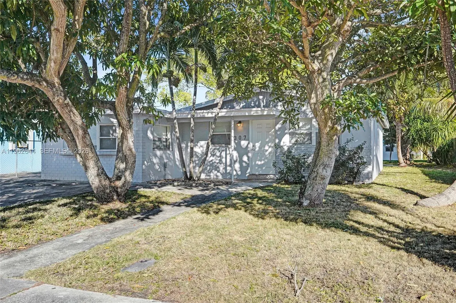 307 NW 11th Ave, Delray Beach FL 33444