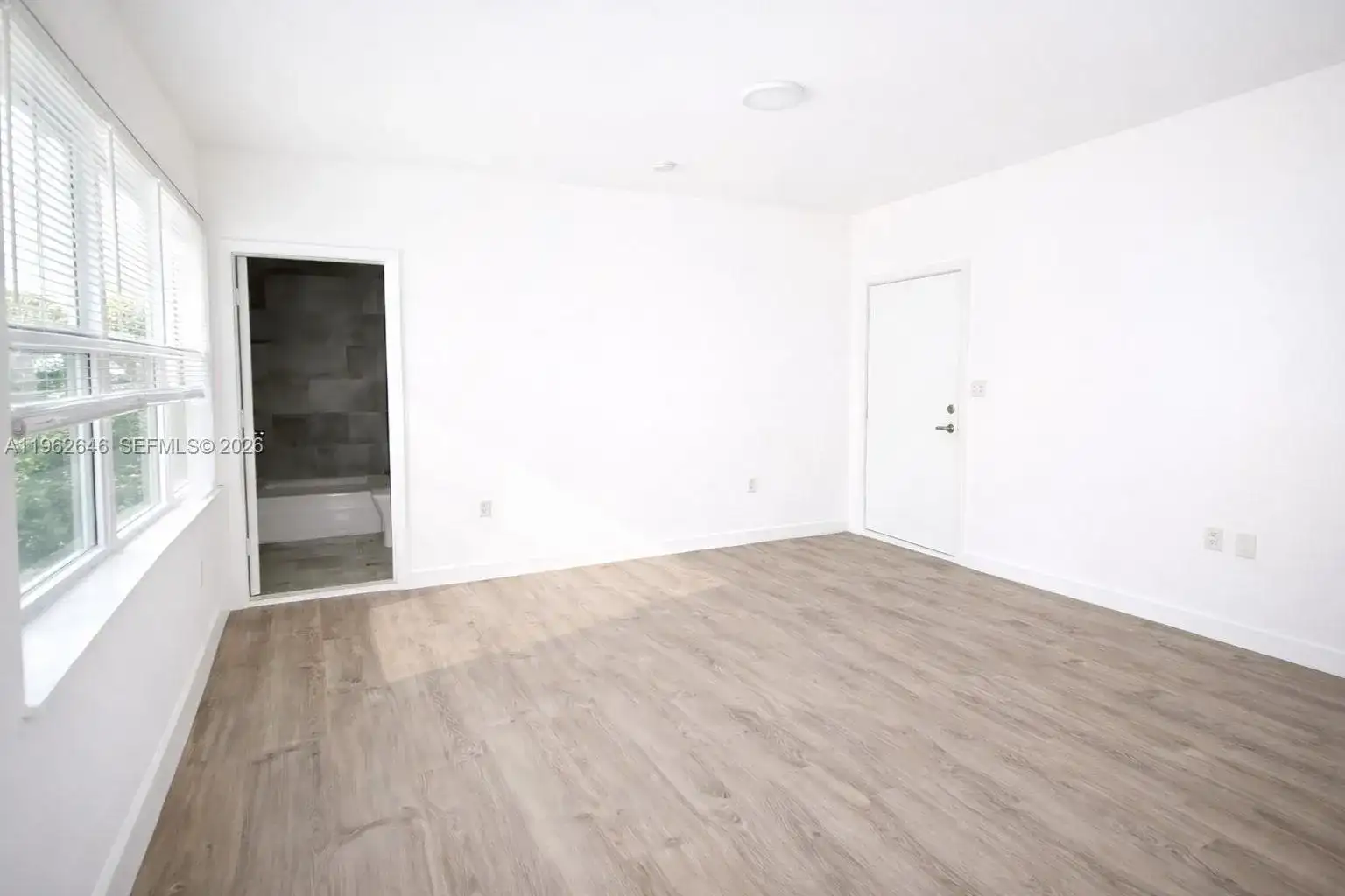 402 NW 12th Ave # 104, Miami FL 33128 photo 3