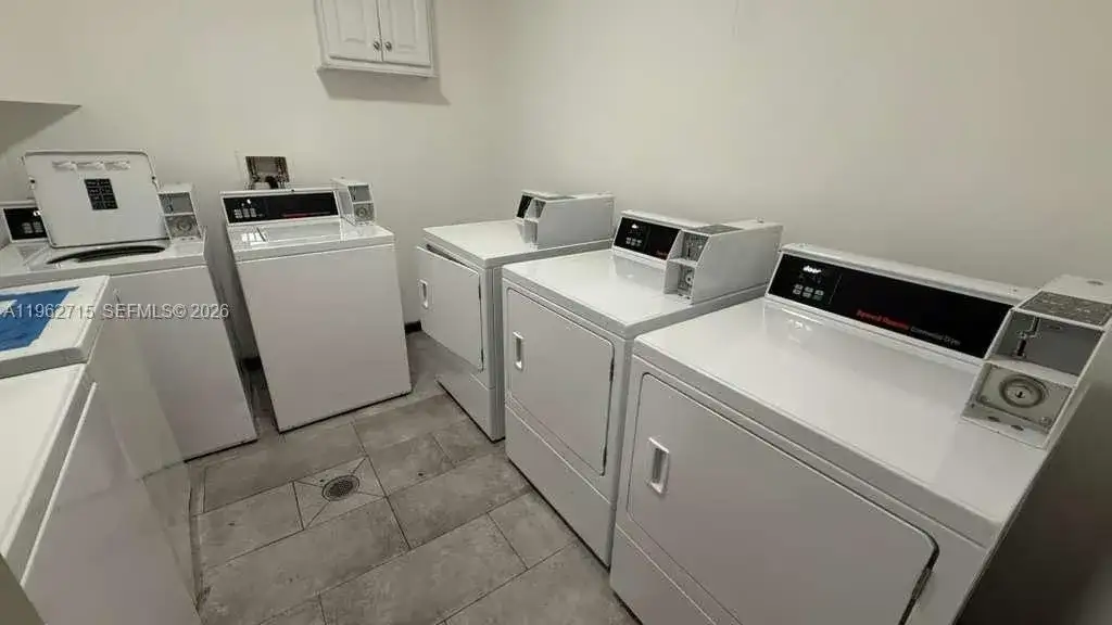 402 NW 12th Ave # 204, Miami FL 33128 photo 5