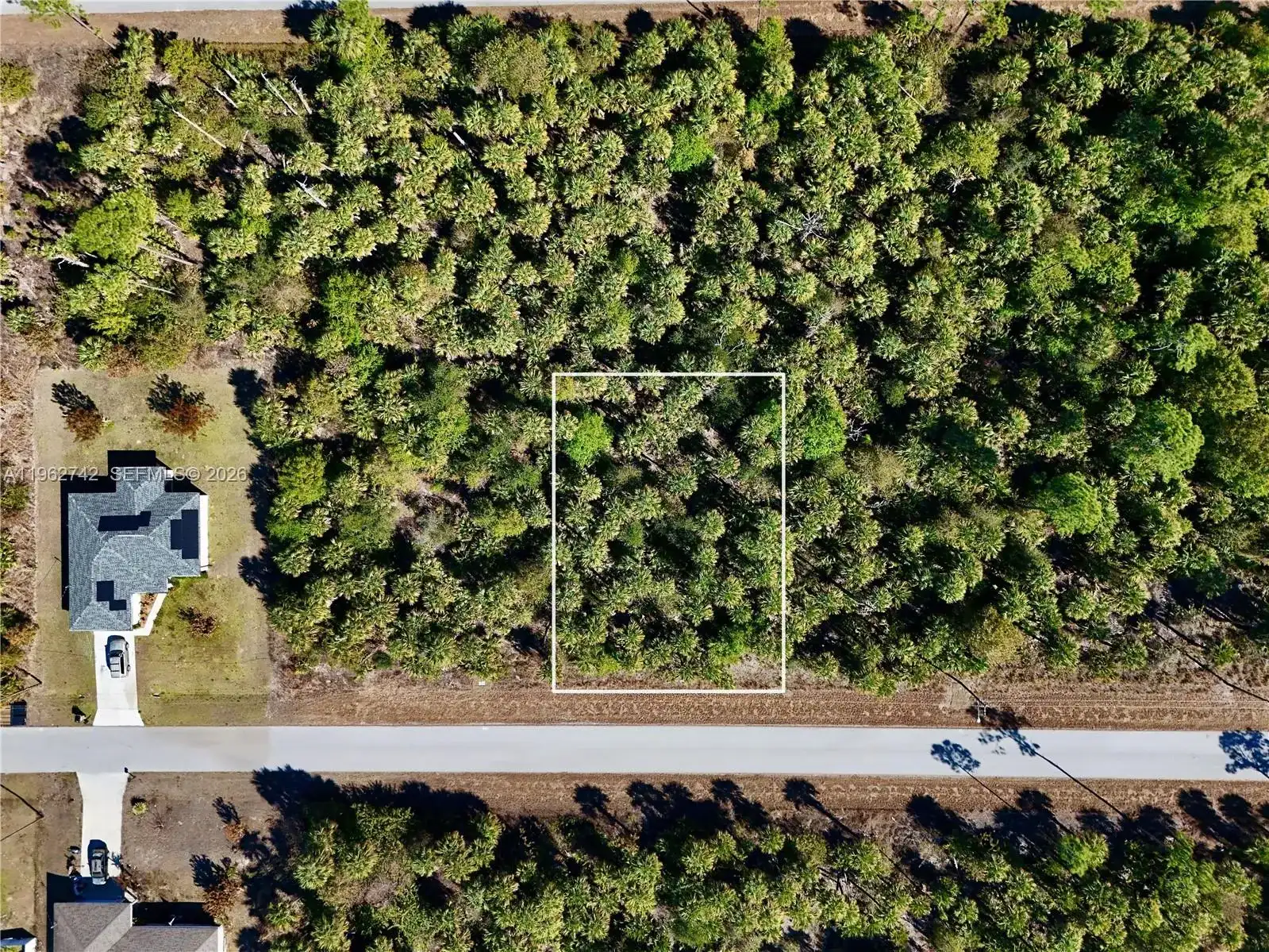 131 Navarra Ave S, Lehigh Acres FL 33974