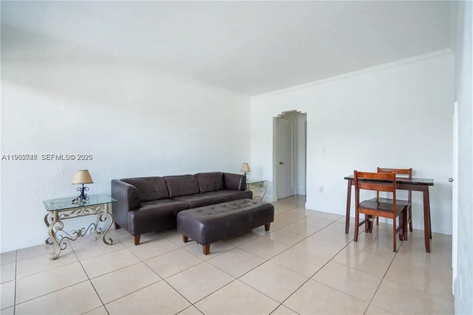 7435 Harding Ave # 204, Miami Beach FL 33141 photo 2