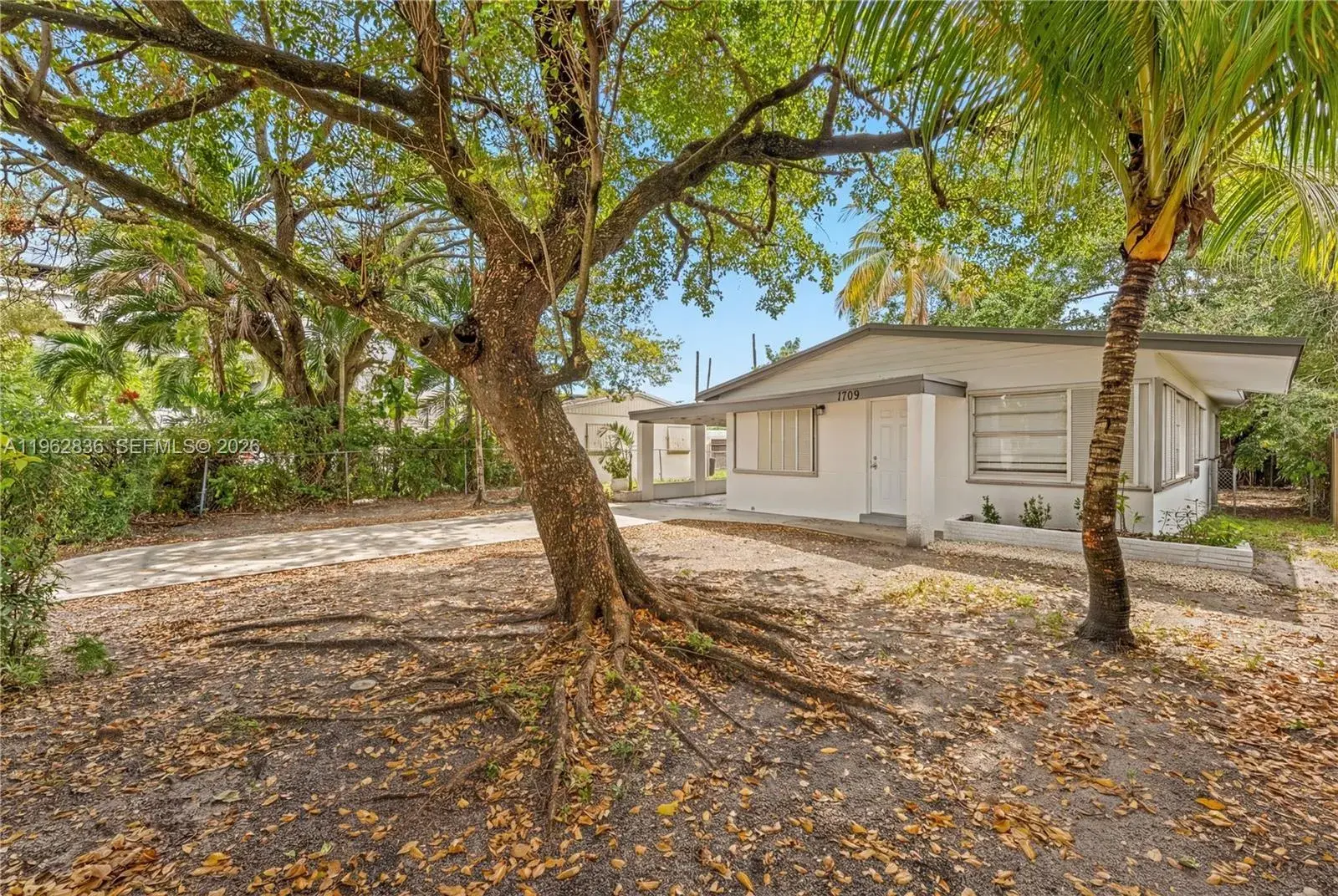1709 N 59th Ter, Hollywood FL 33021