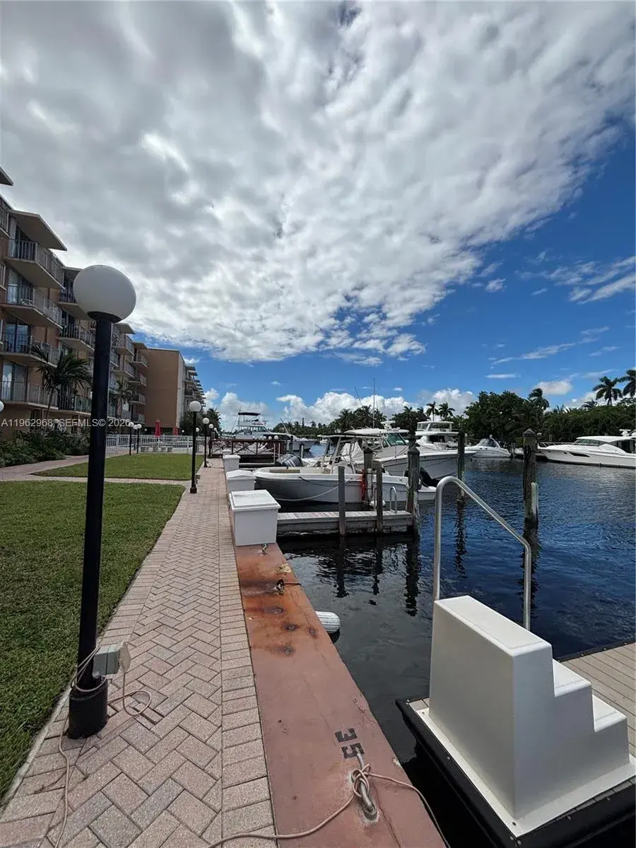 1777 SE 15 STREET # 320, Fort Lauderdale FL 33316