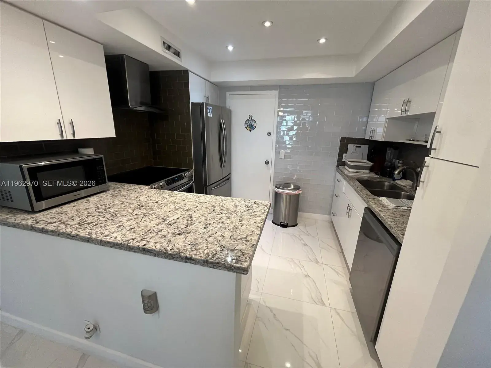 3505 S Ocean Dr # 1510, Hollywood FL 33019