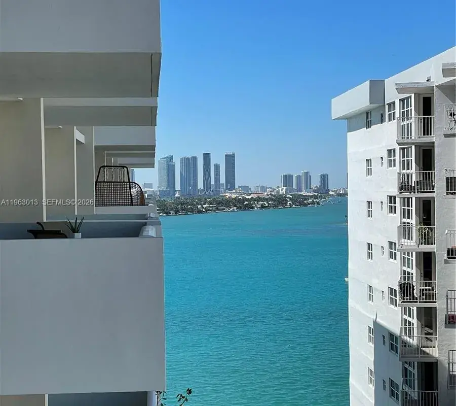 1200 West Ave # 1418, Miami Beach FL 33139