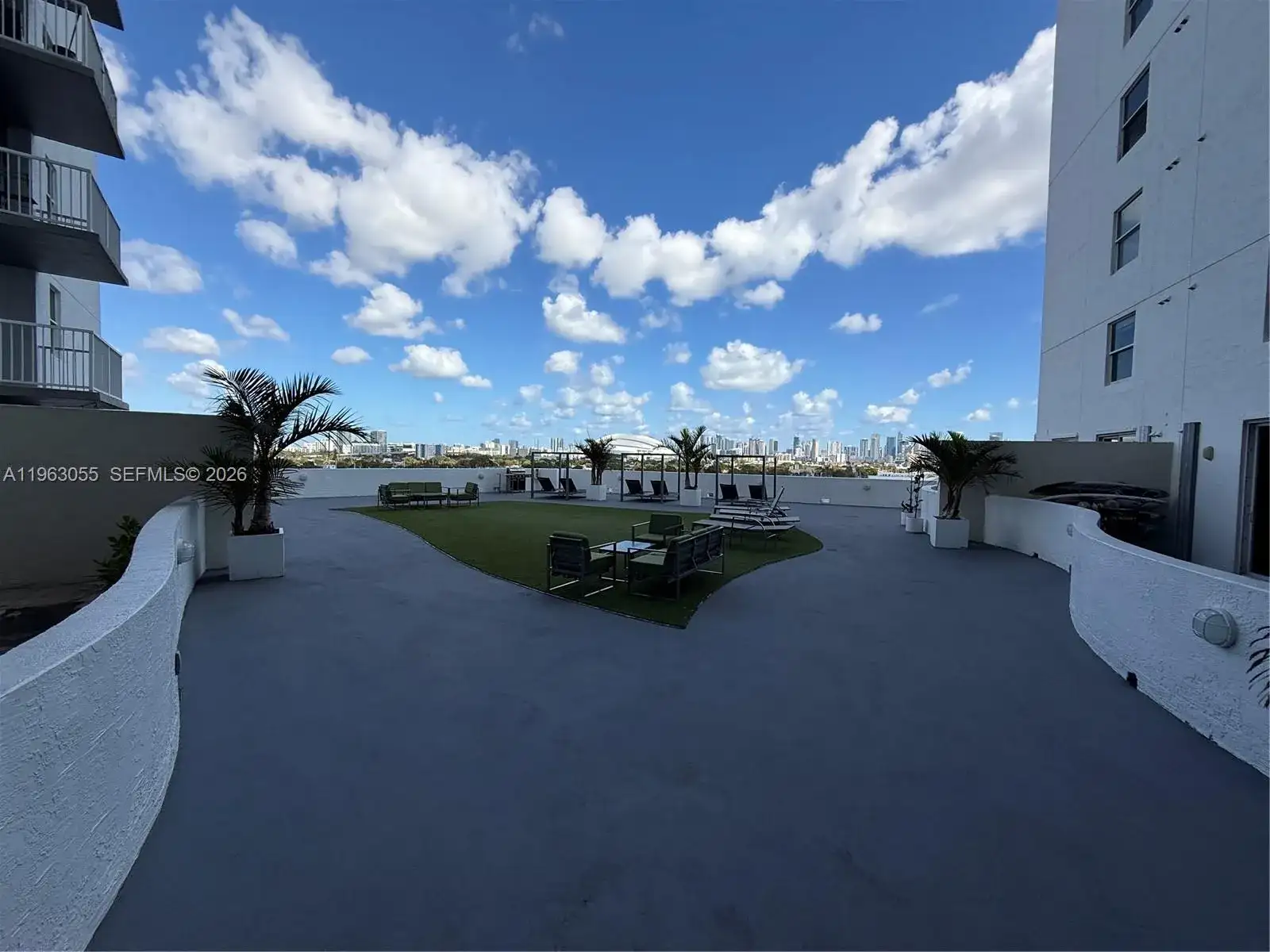1 Glen Royal Pkwy # 1210, Miami FL 33125 photo 3