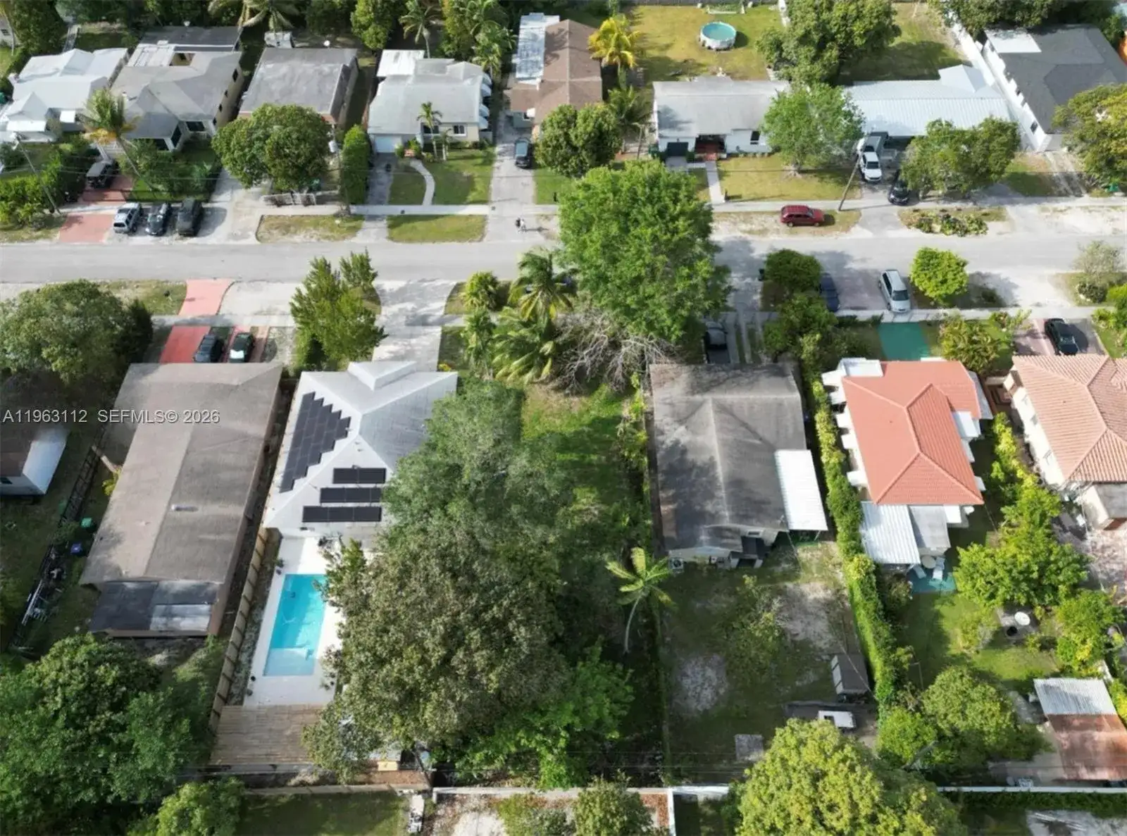 52 NE 117th St, Miami FL 33161 photo 2