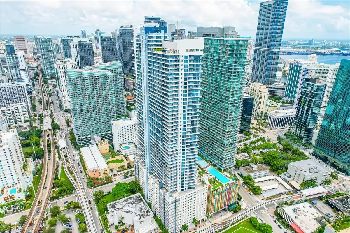 60 SW 13th St # 3416, Miami FL 33130