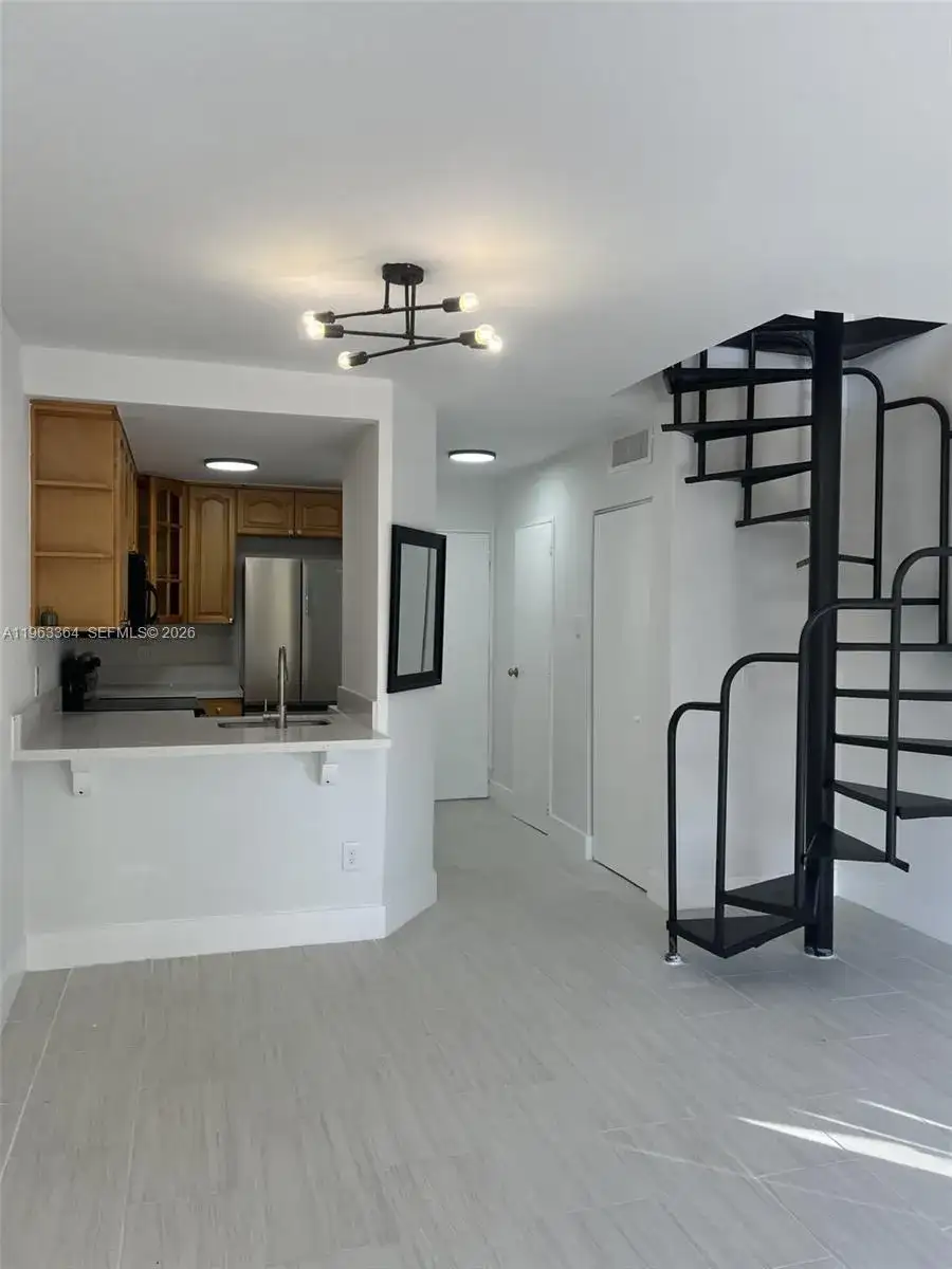 7801 NE 4th Ct # 101, Miami FL 33138 photo 2