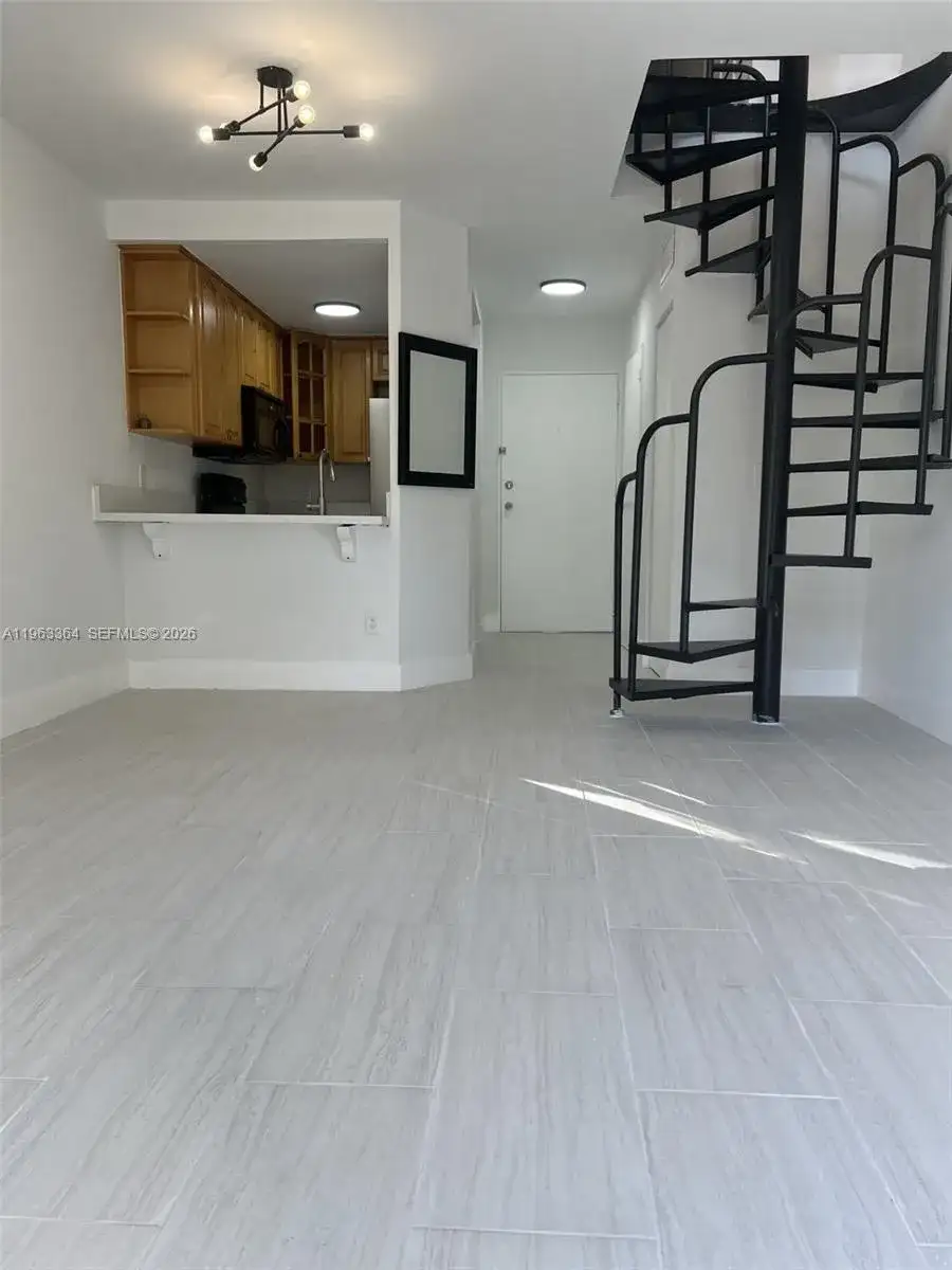7801 NE 4th Ct # 101, Miami FL 33138 photo 5