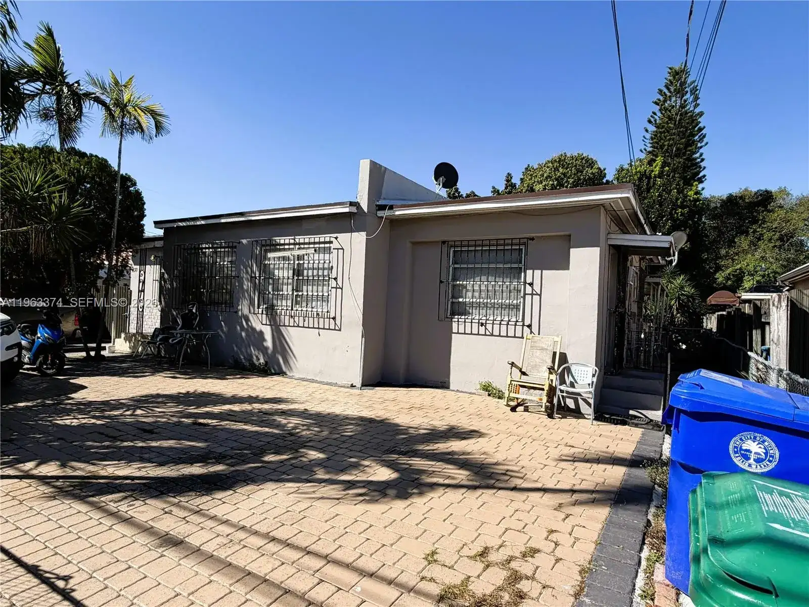 430 NW 53rd Ave, Miami FL 33126 photo 2