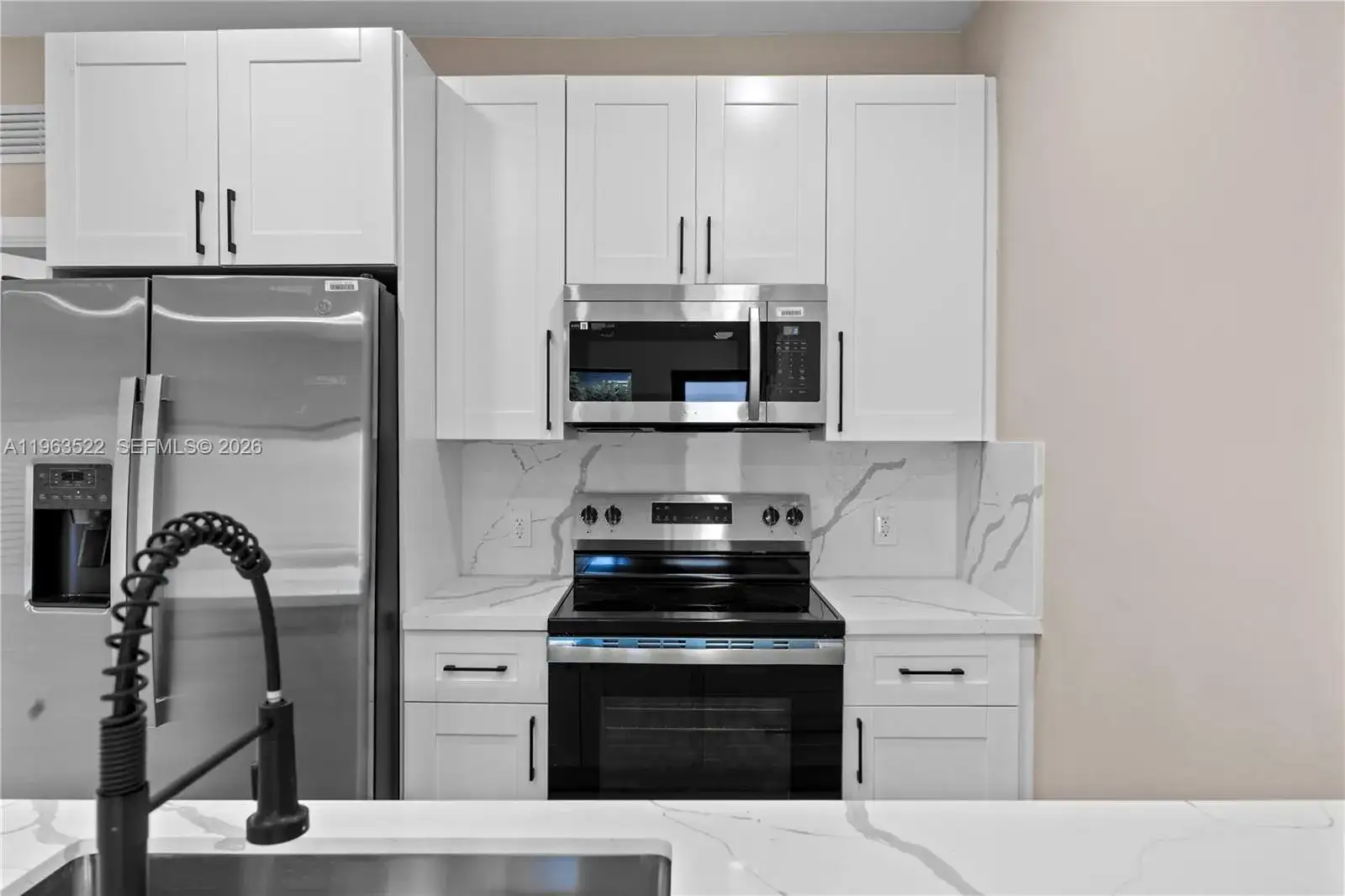 630 NE 166th St # 4, Miami FL 33162 photo 5