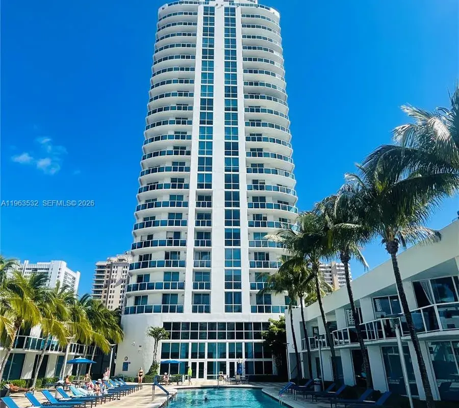 1945 S Ocean Dr # 1812, Hallandale Beach FL 33009