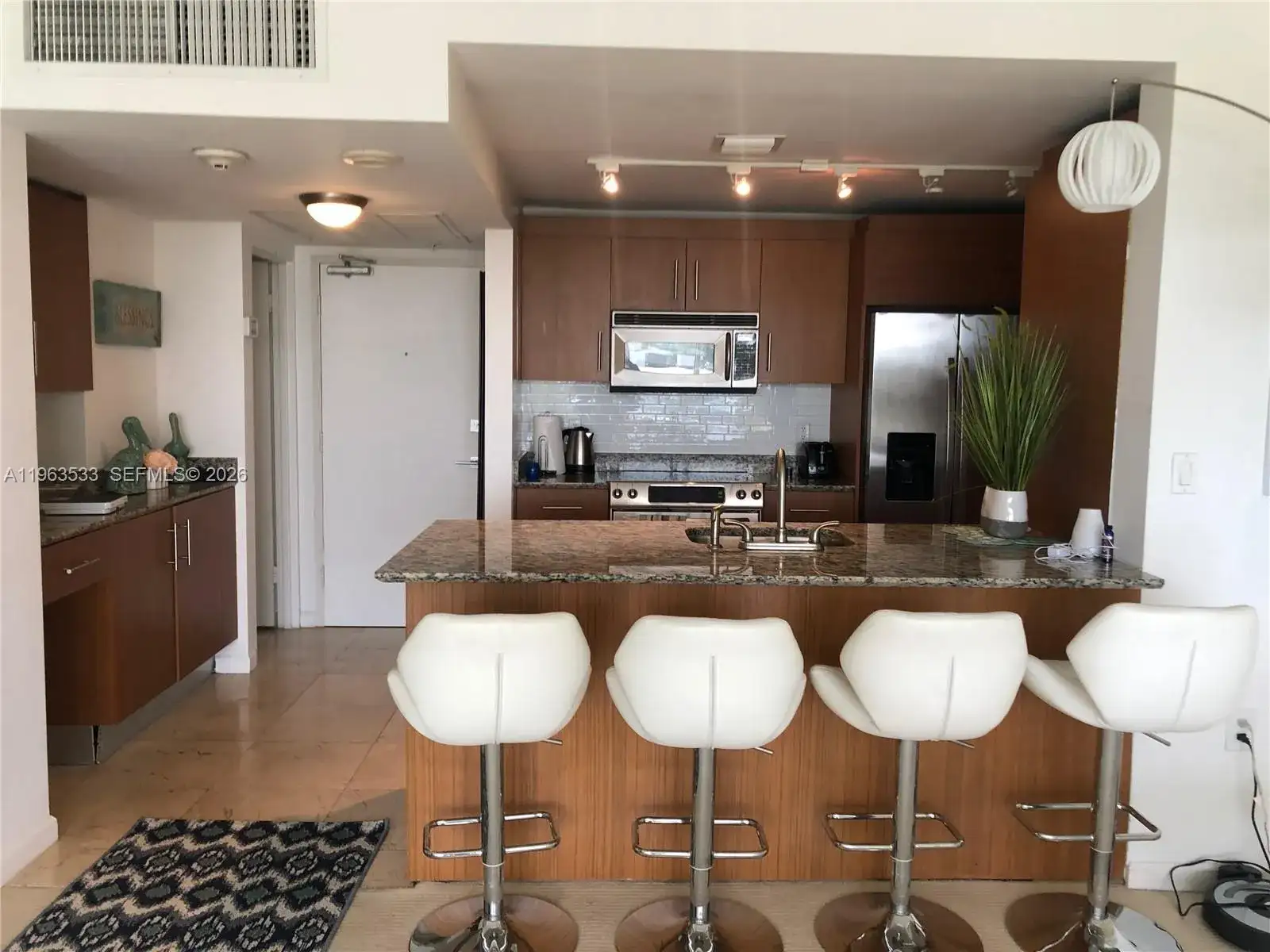 10275 Collins Ave # 427, Bal Harbour FL 33154 photo 3
