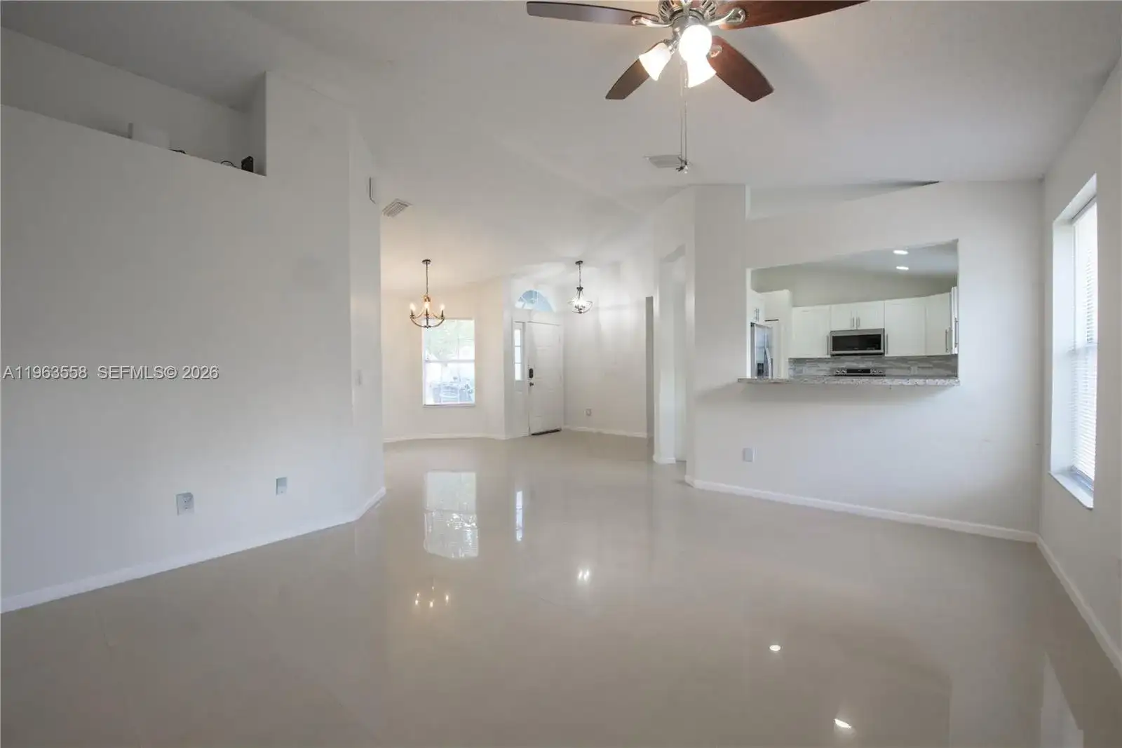 452 SE 20th Dr, Homestead FL 33033 photo 5