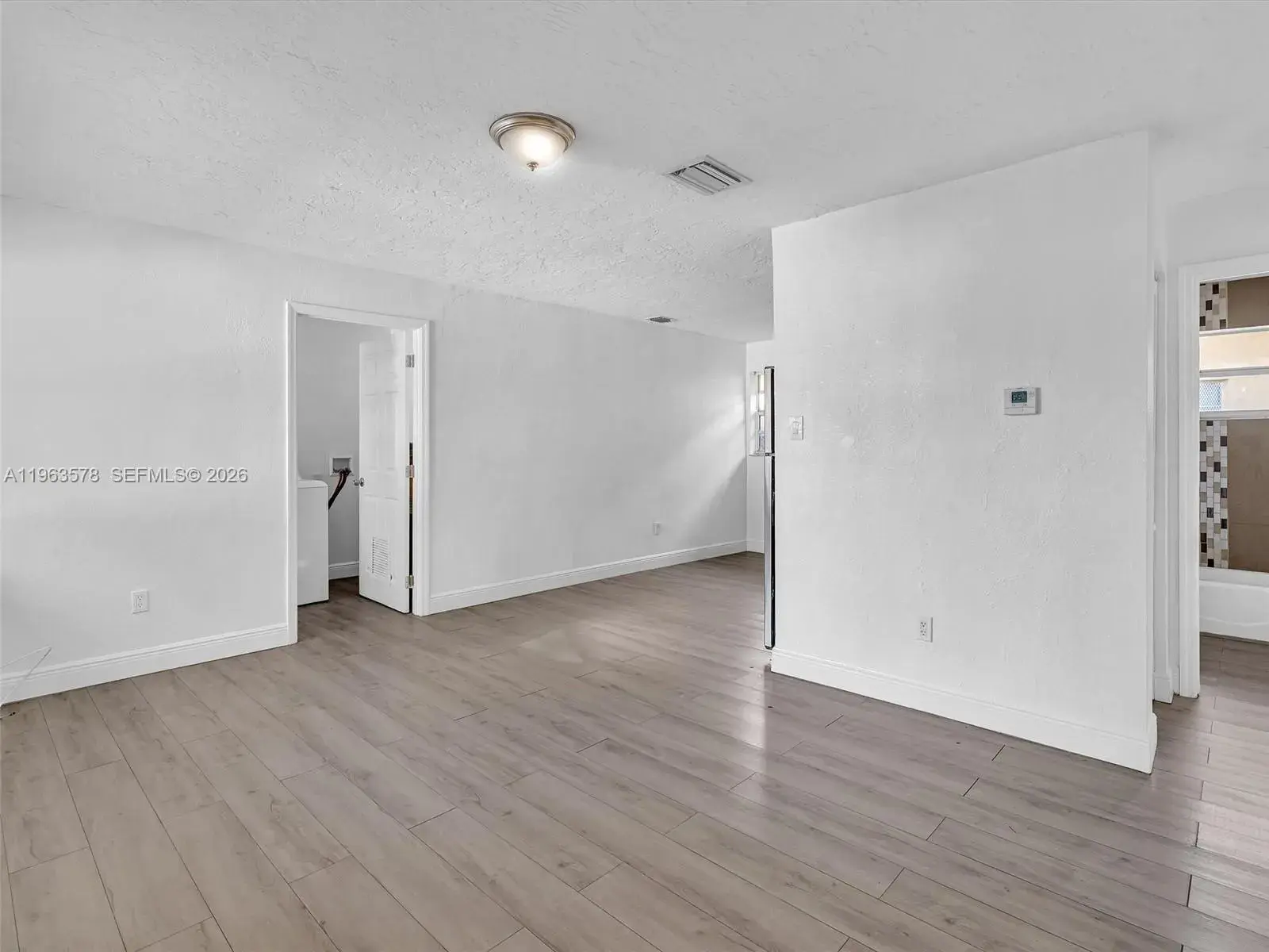 2512 NW 9th Pl, Fort Lauderdale FL 33311